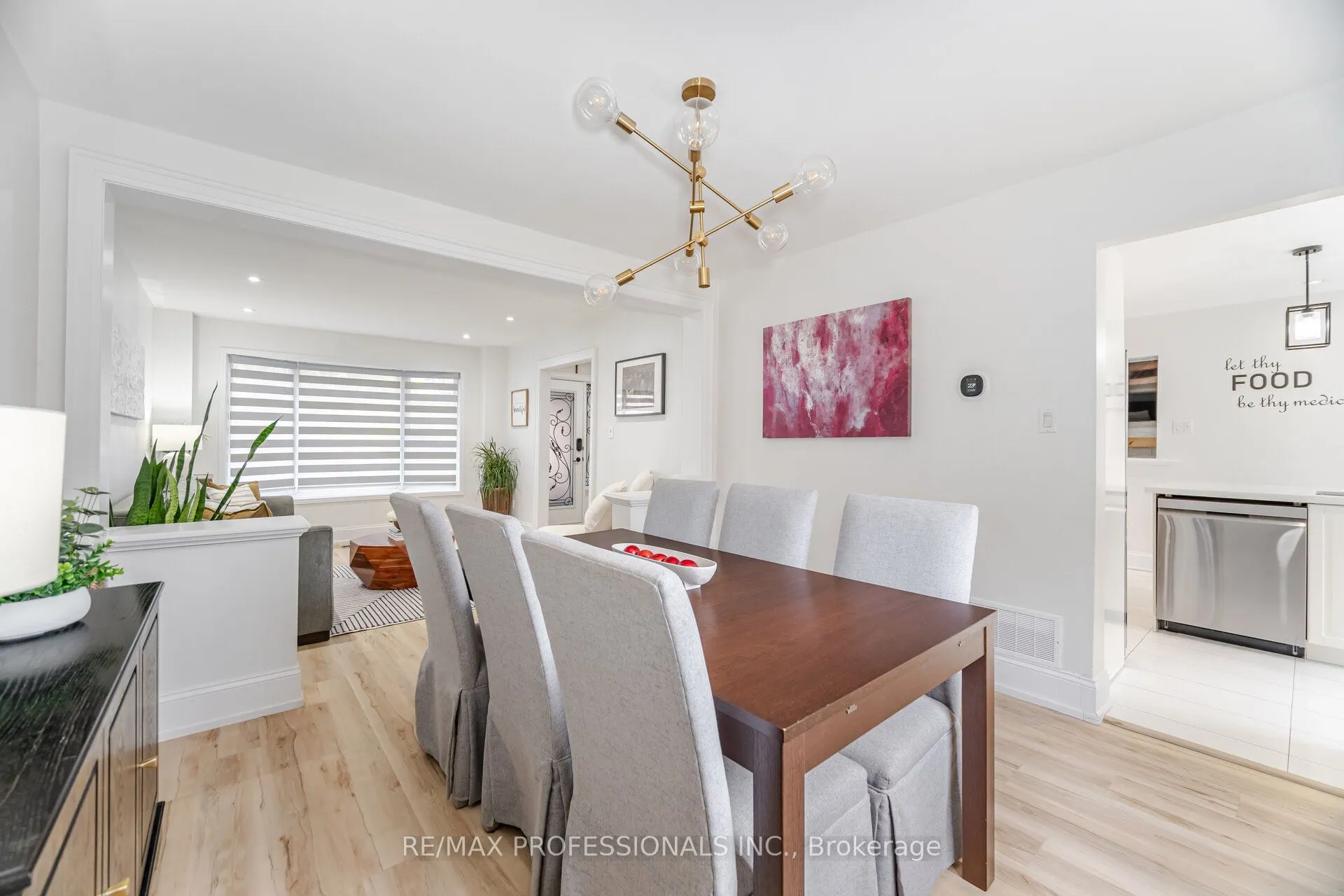 102 Tanager Square