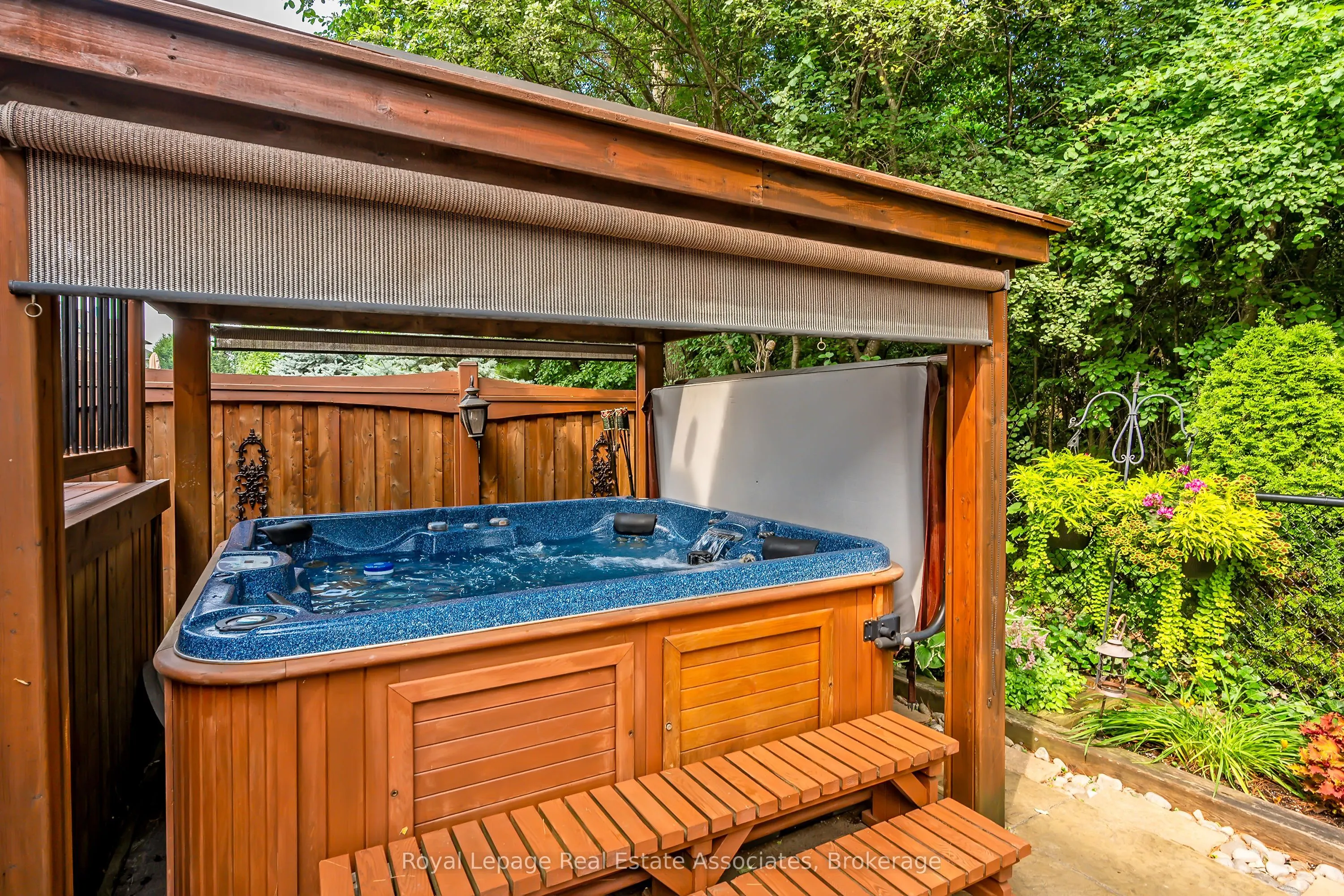 2257 Adirondak Trail