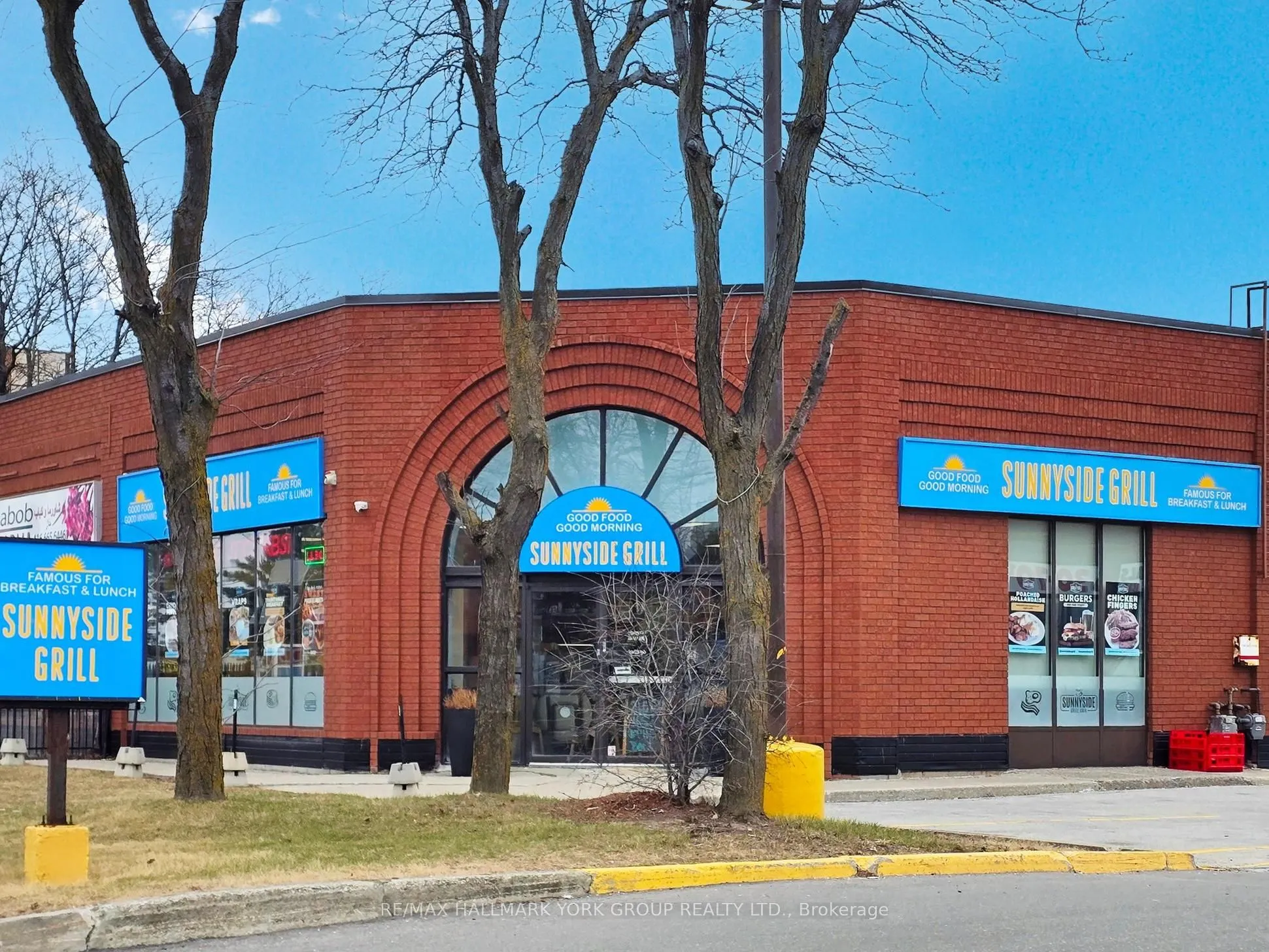 2777 Steeles Avenue W