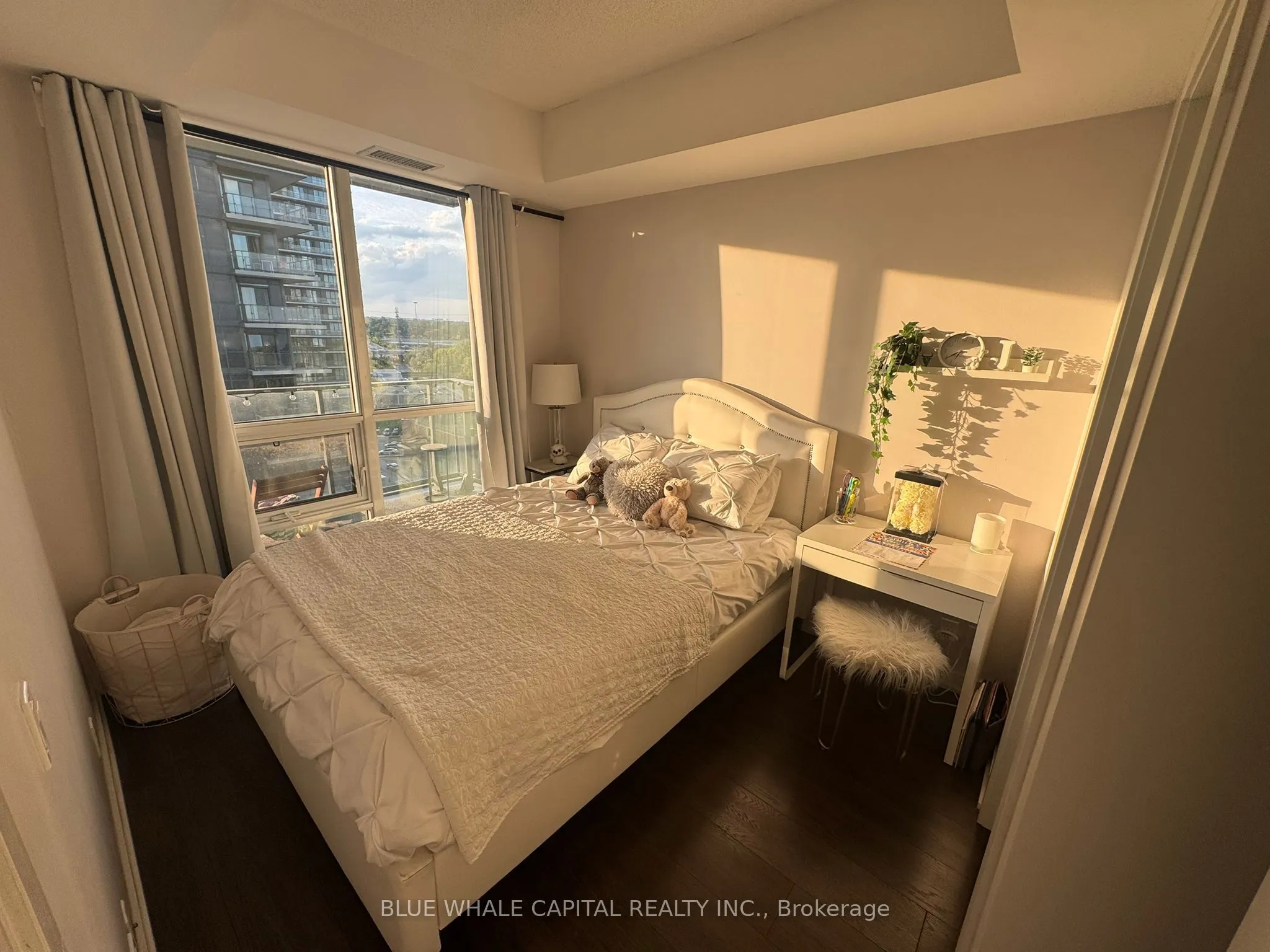 2212 Lakeshore Boulevard W, #1707