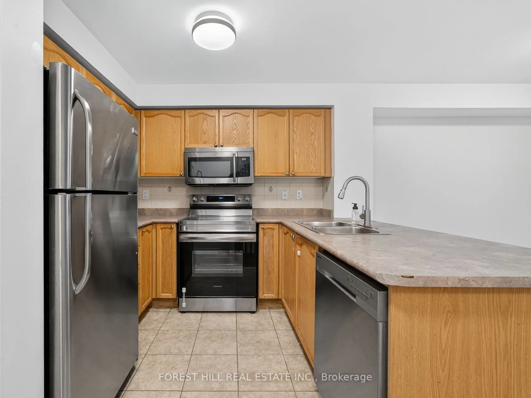 5050 Intrepid Drive, #20