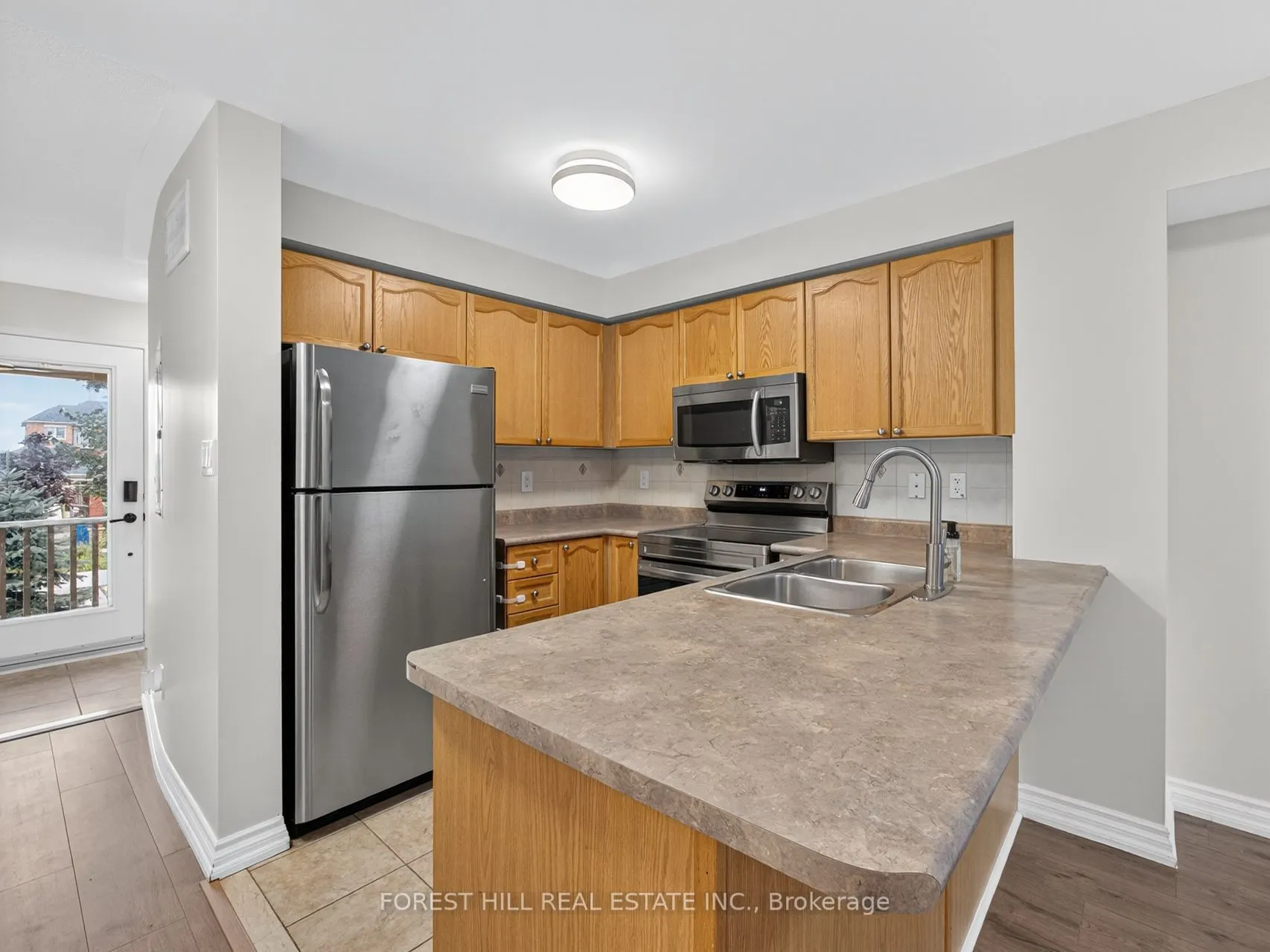5050 Intrepid Drive, #20