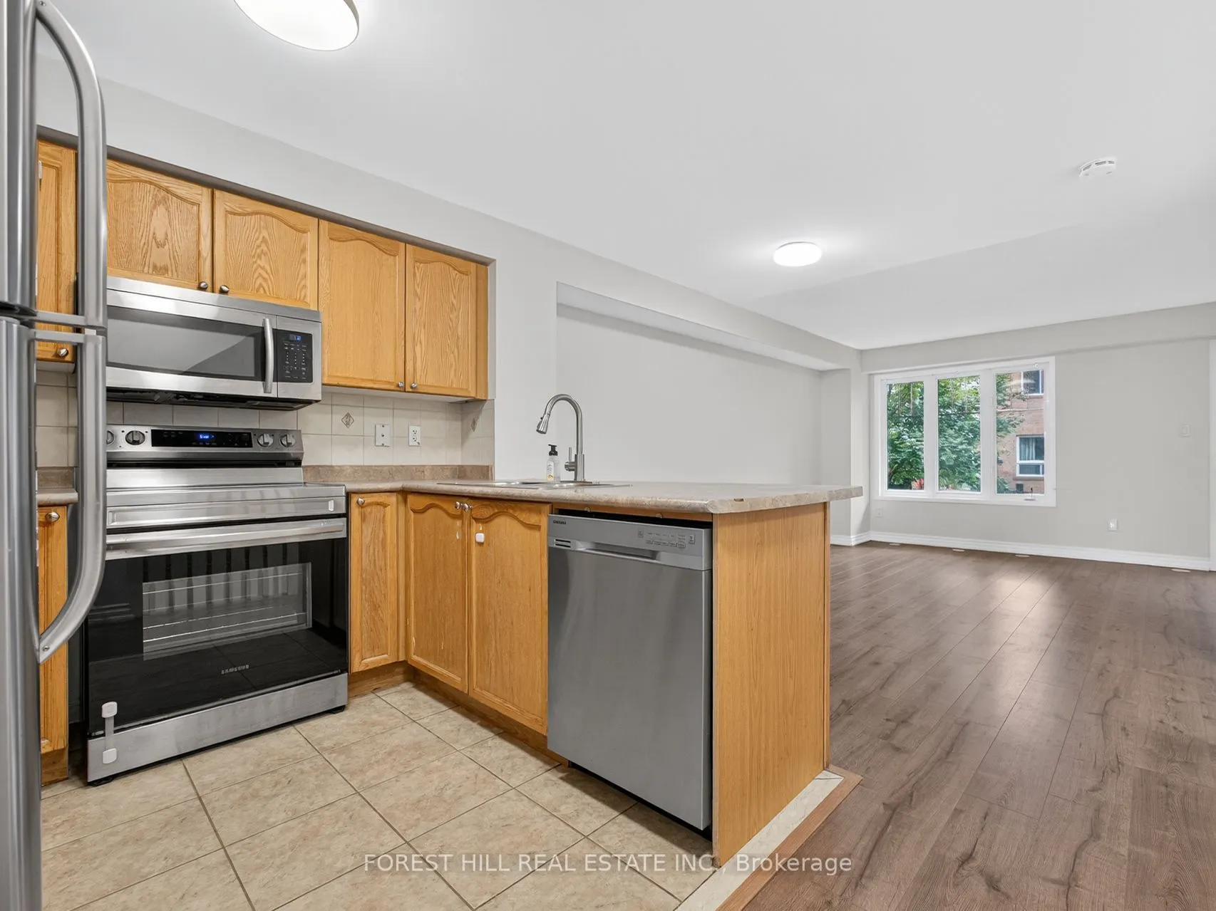 5050 Intrepid Drive, #20