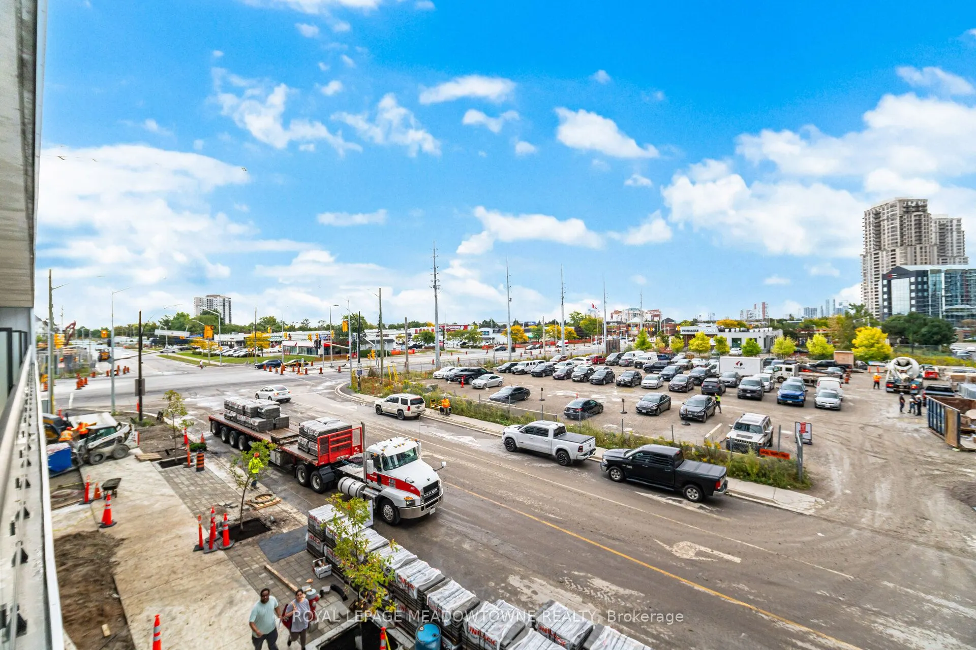 15 Watergarden Drive, #207