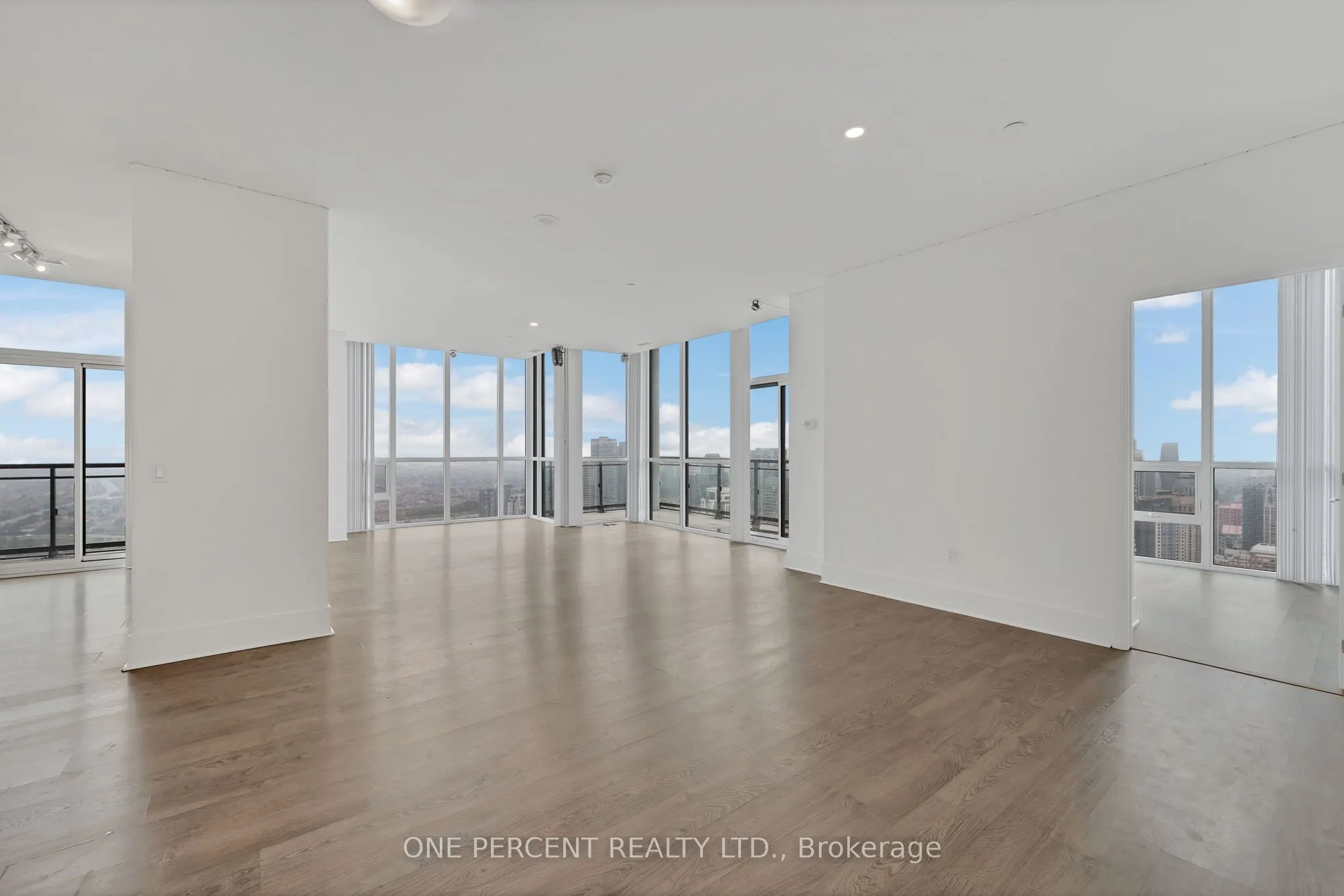 3975 Grand Park Drive, #4806