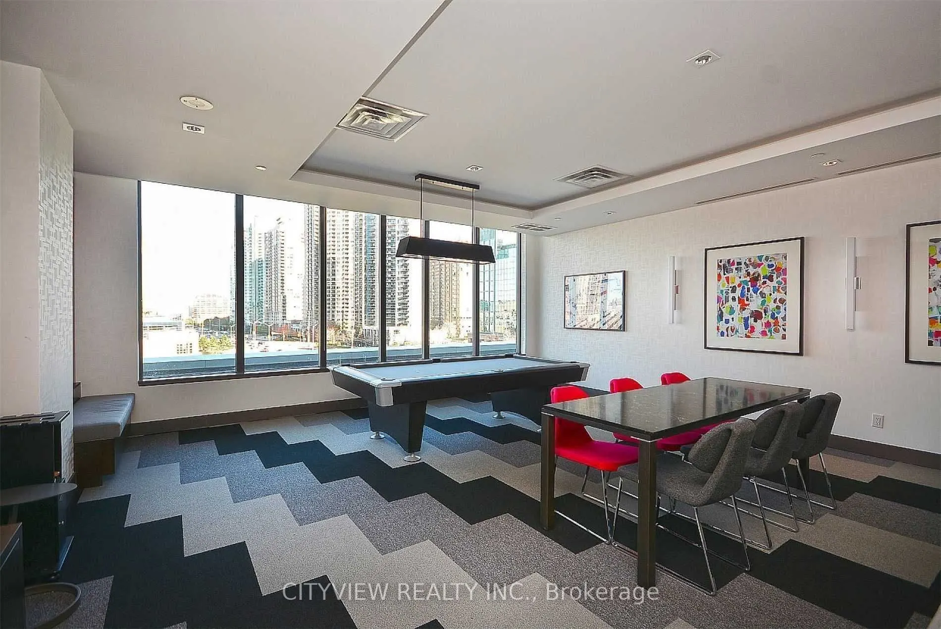 510 Curran Place, #710