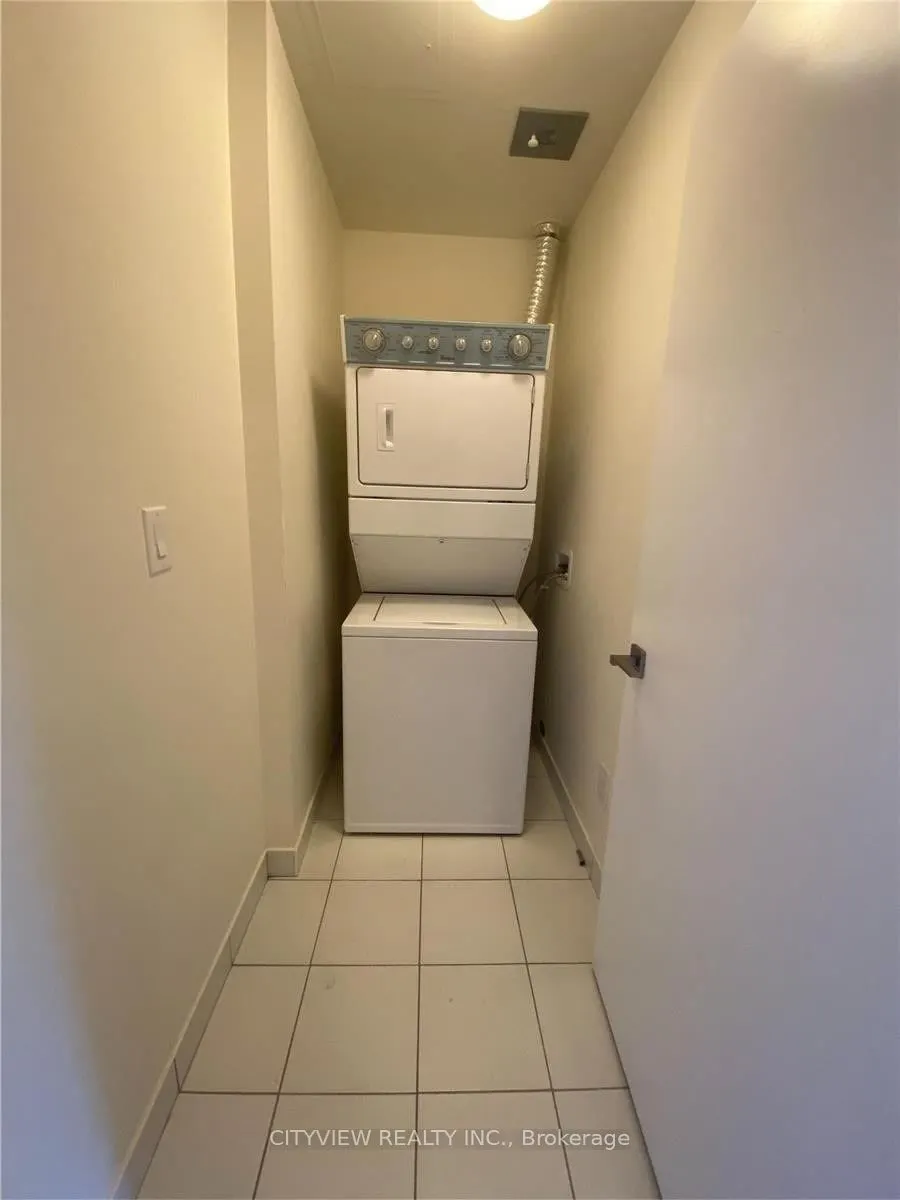 510 Curran Place, #710
