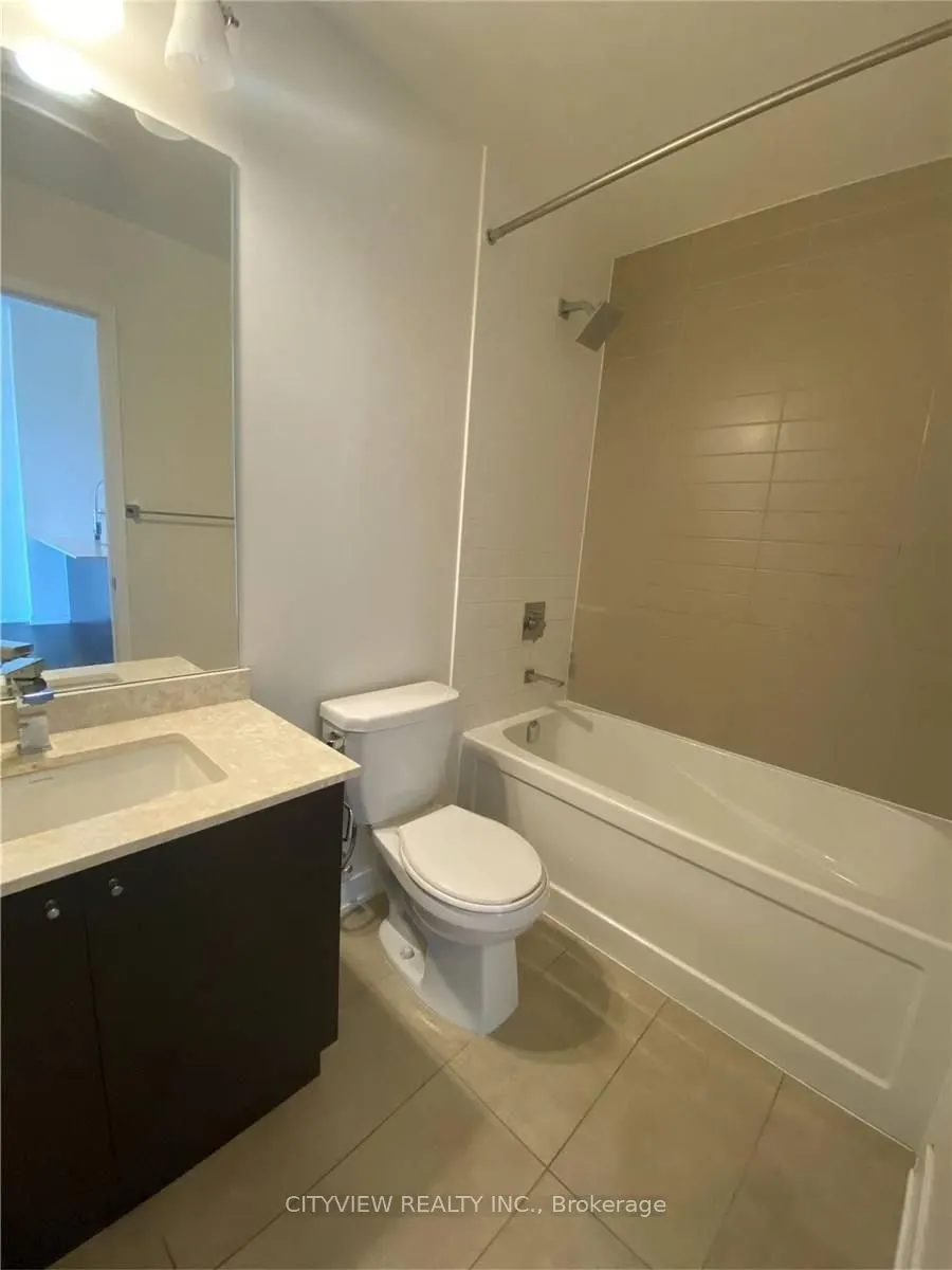 510 Curran Place, #710