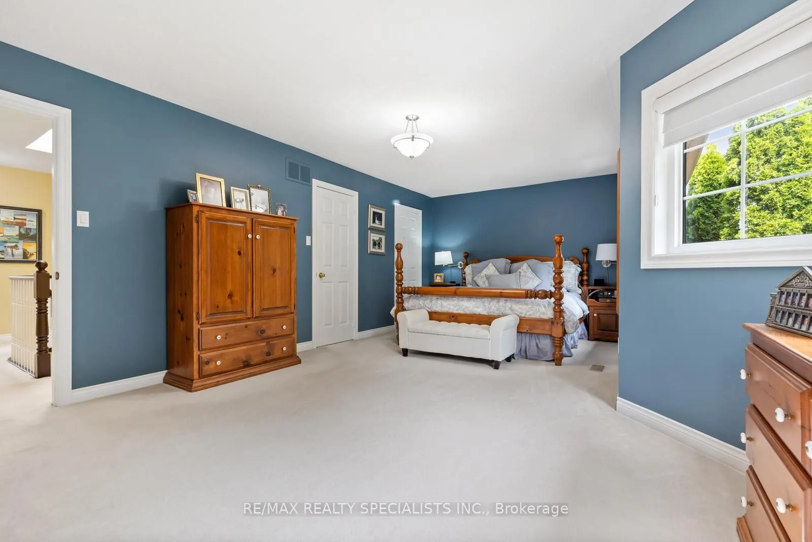 6847 Summer Heights Drive