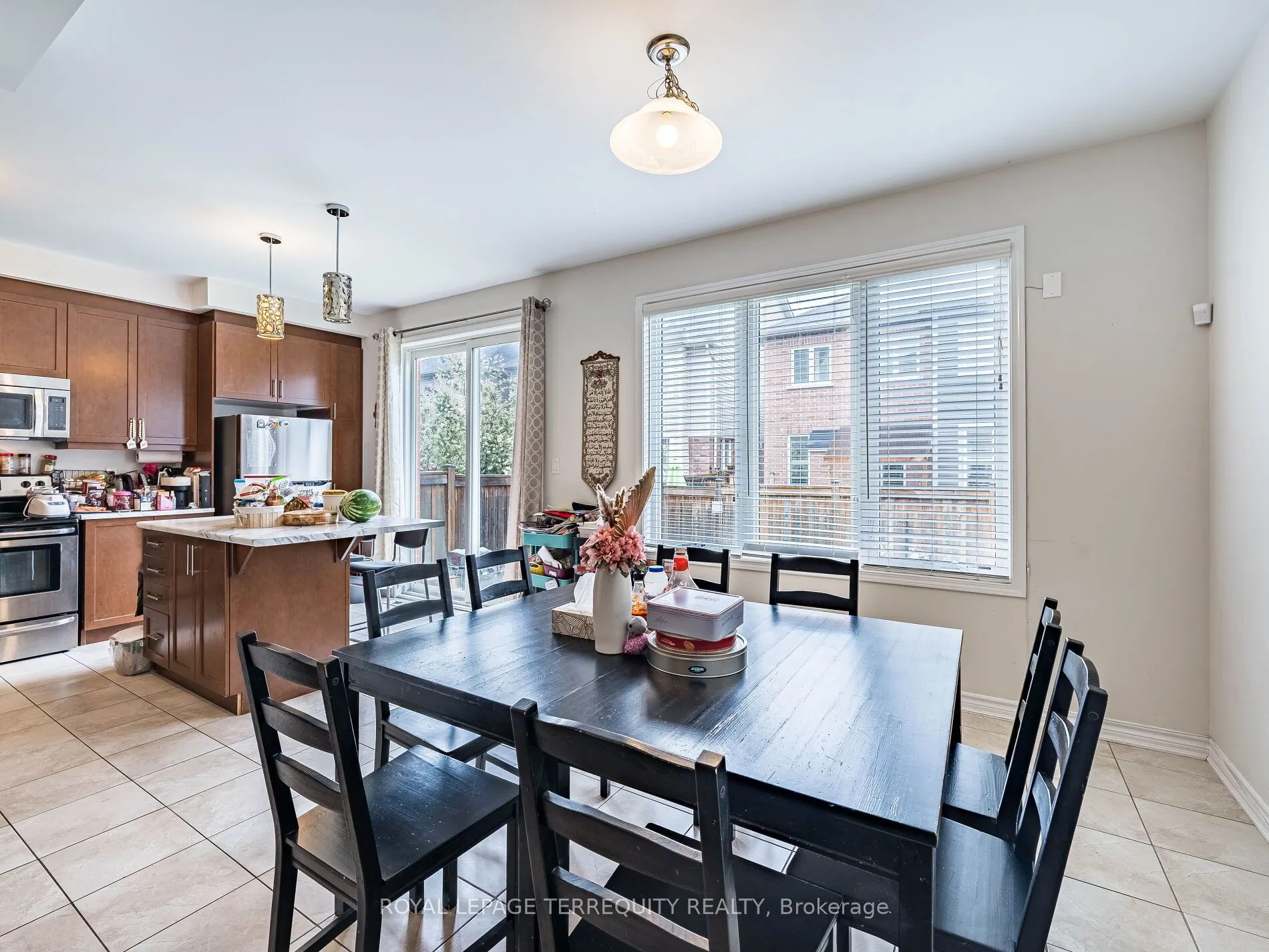 903 Penson Crescent