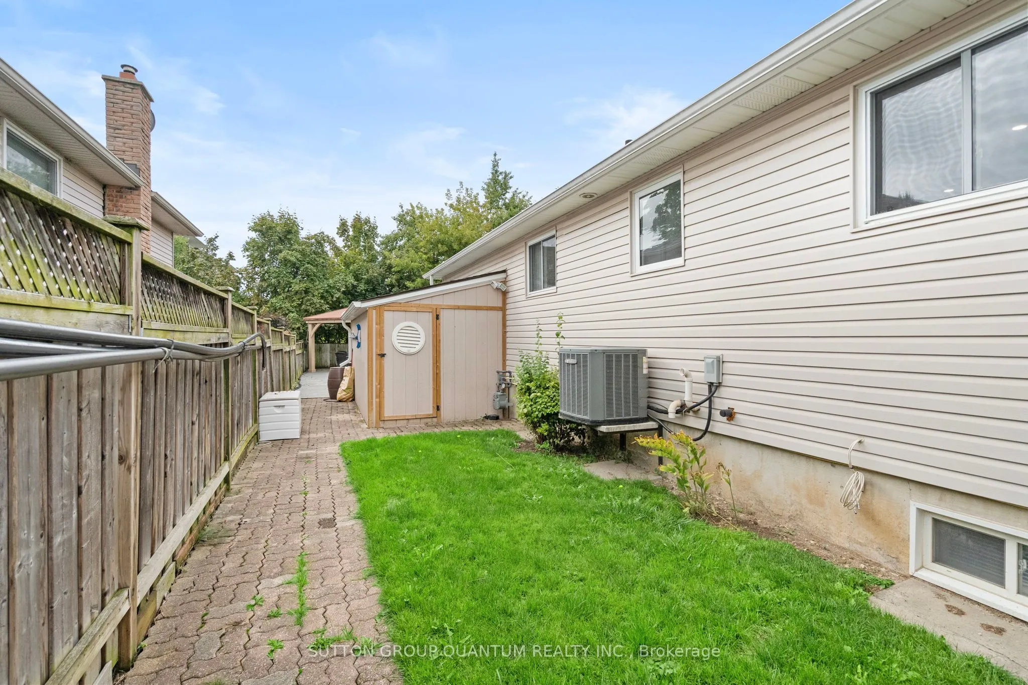 244 Bousfield Crescent