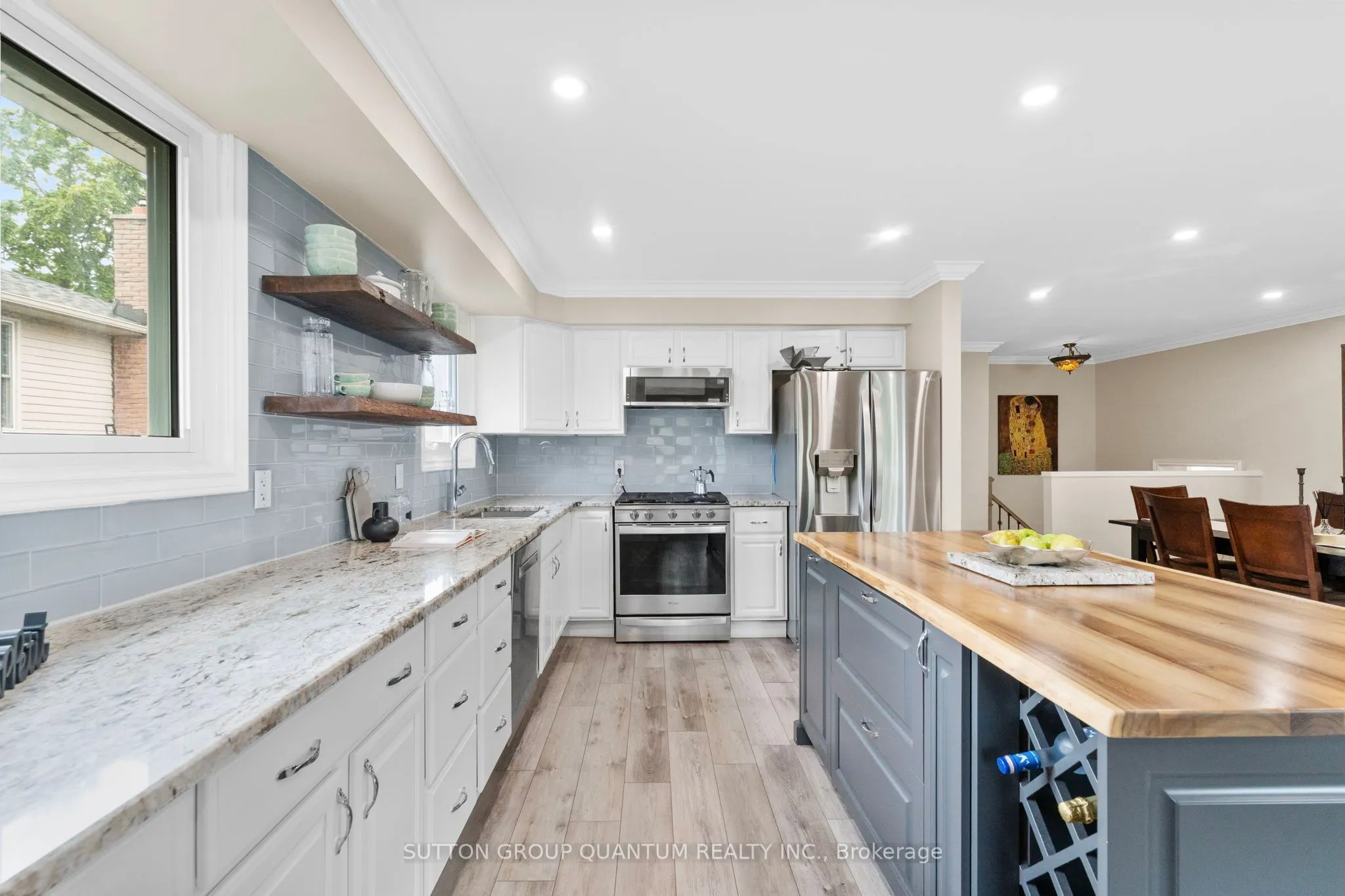 244 Bousfield Crescent