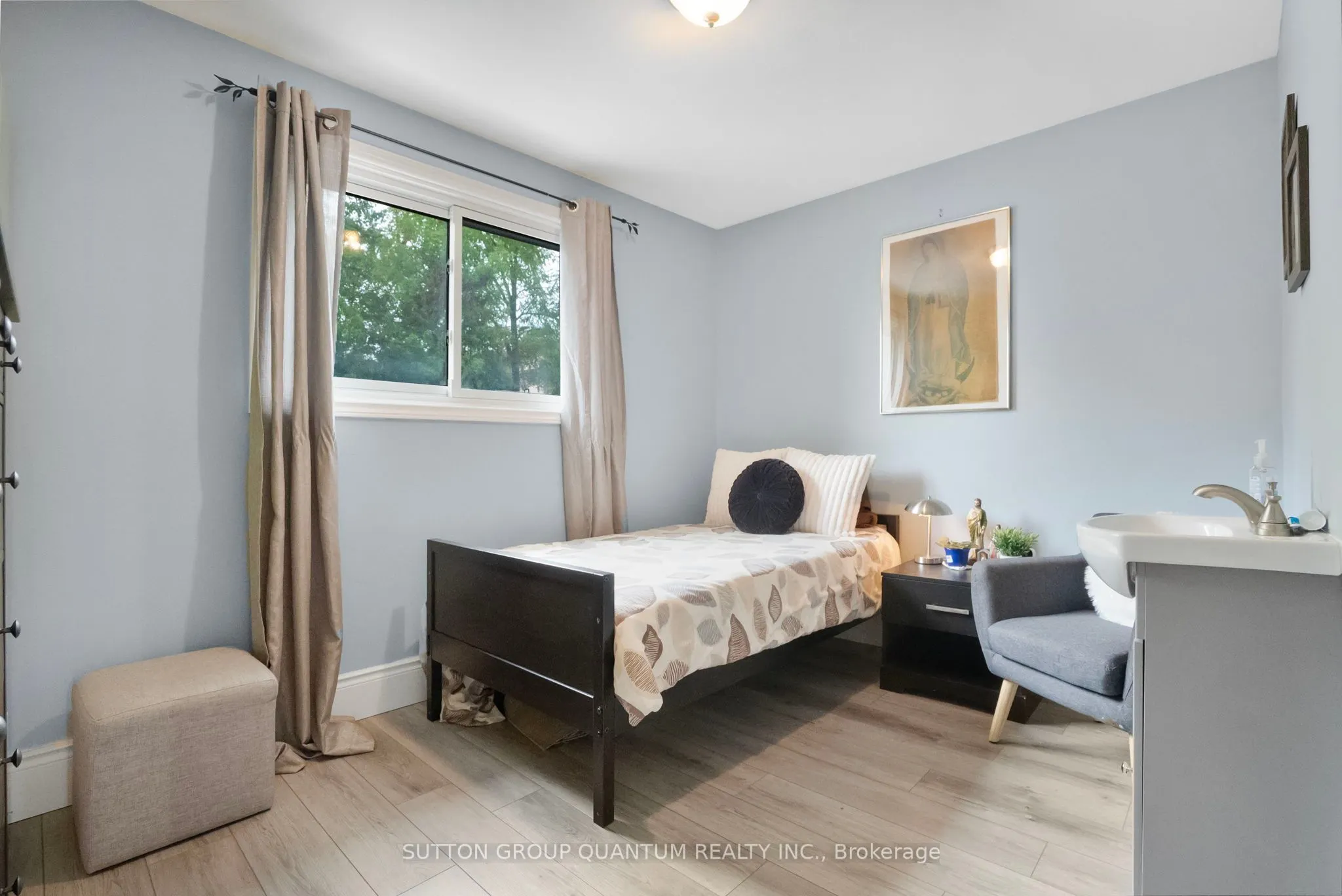 244 Bousfield Crescent