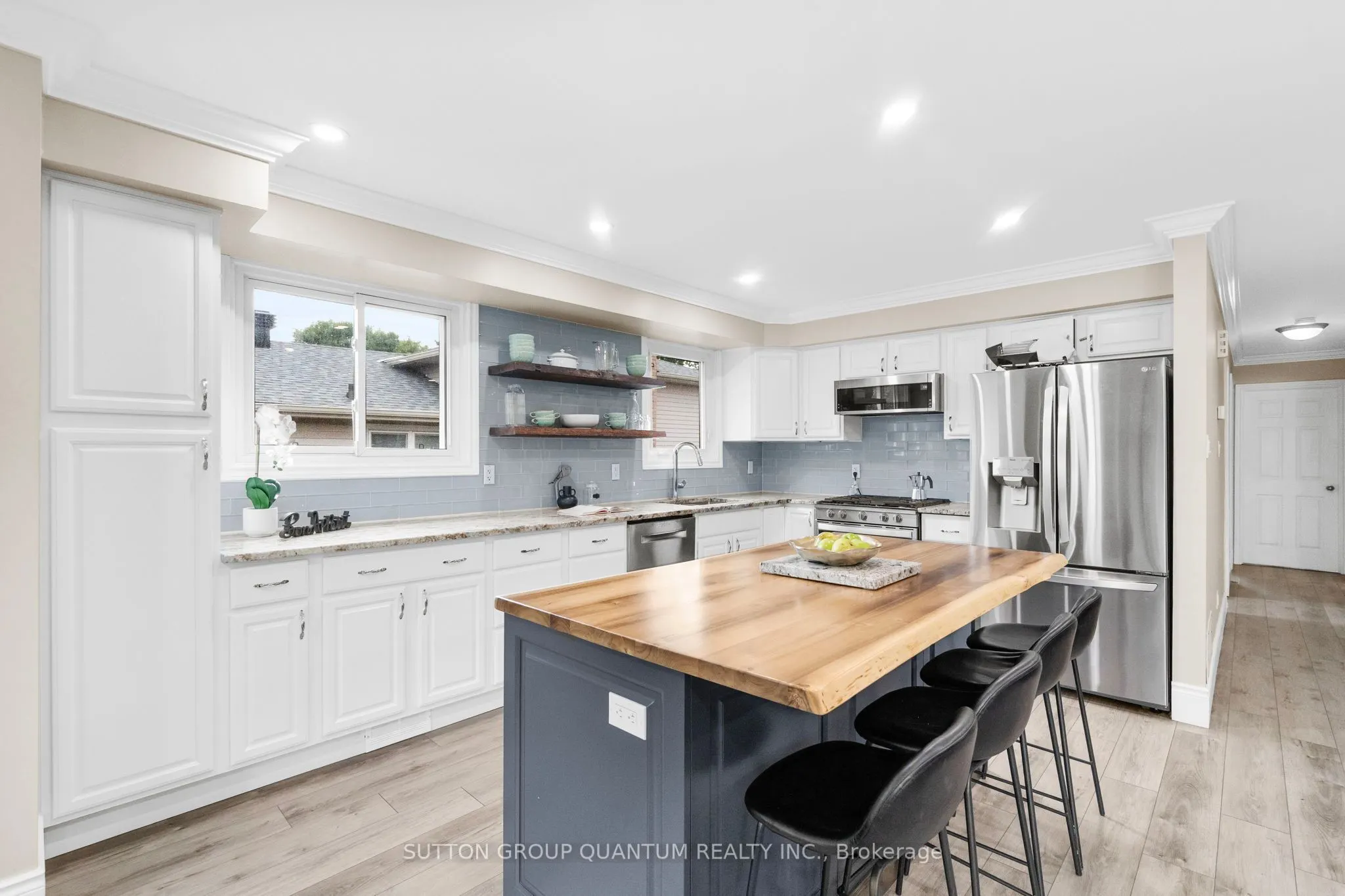244 Bousfield Crescent
