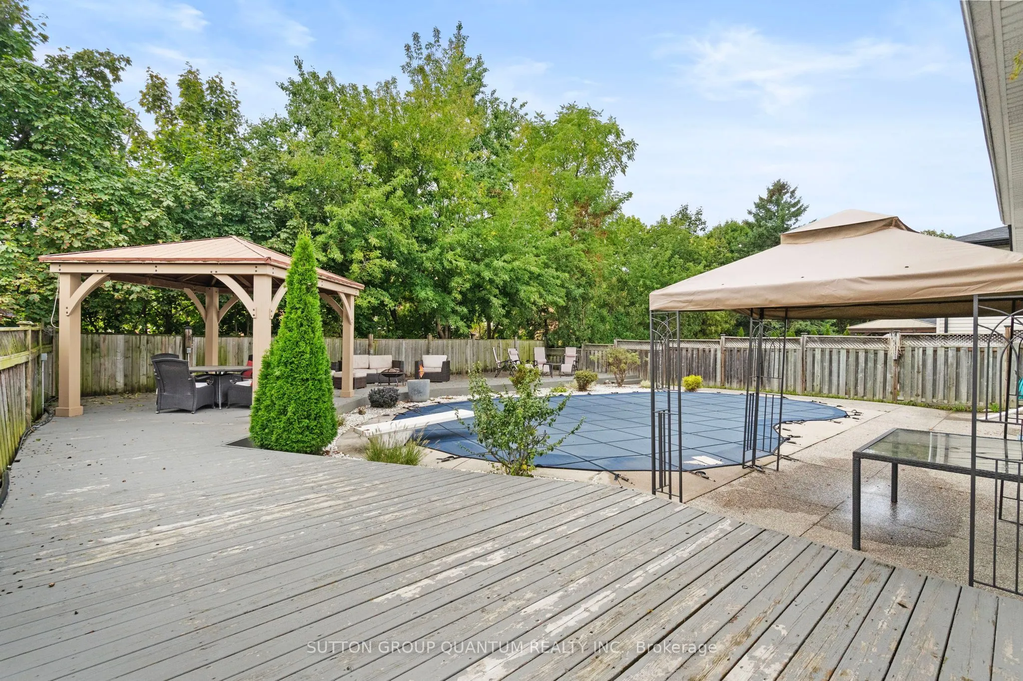 244 Bousfield Crescent