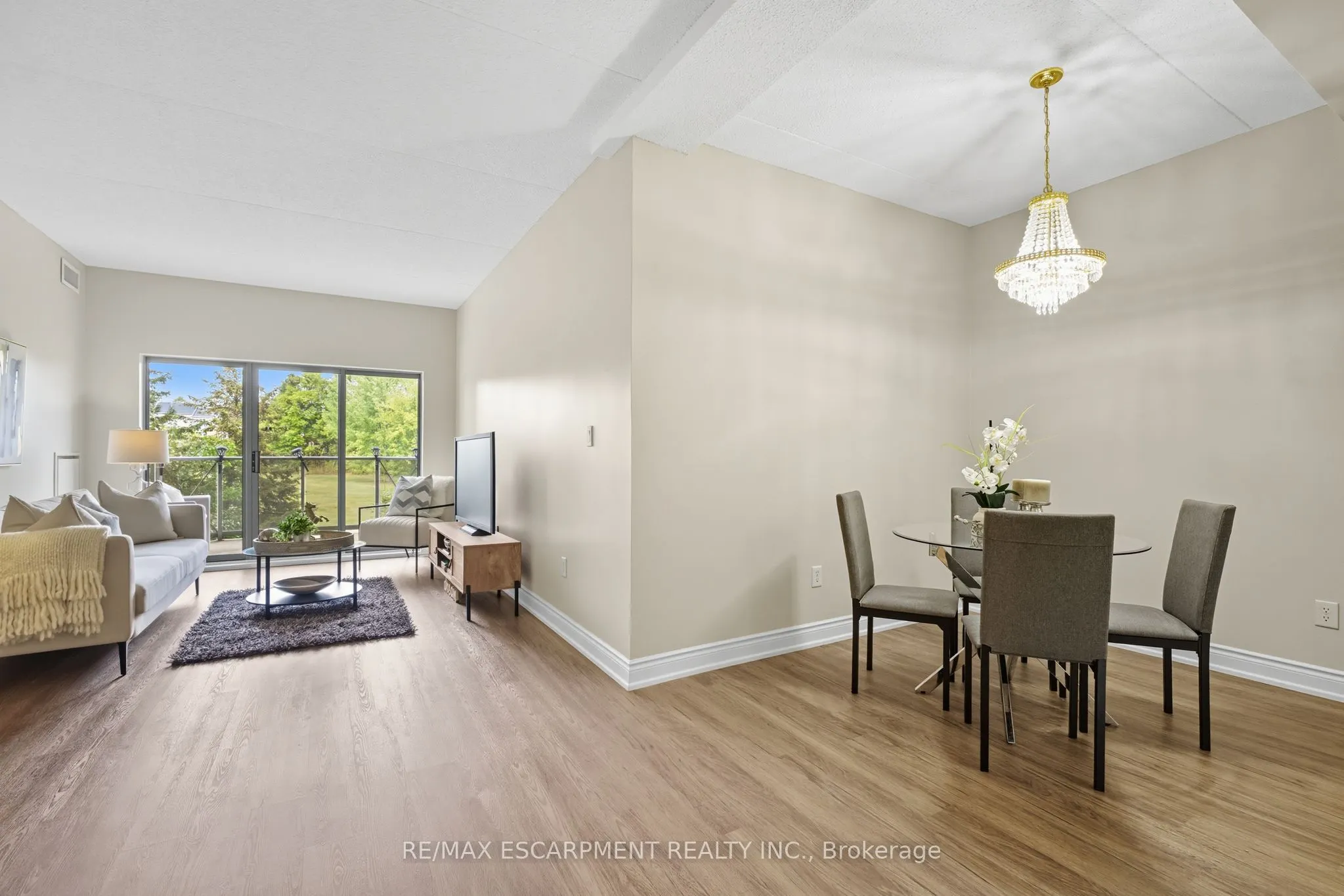 2075 Amherst Heights Drive, #215
