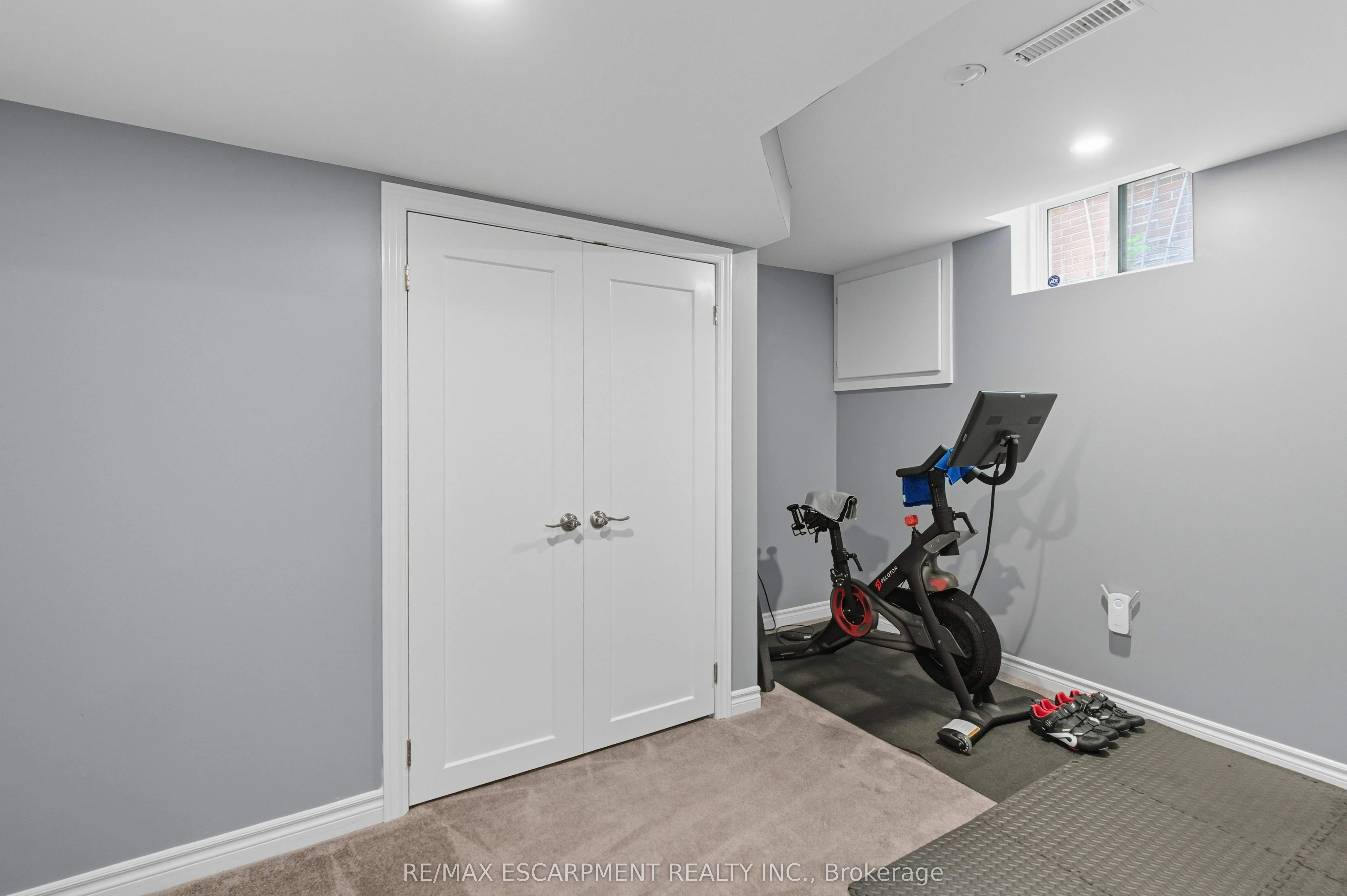 2425 Headon Forest Drive