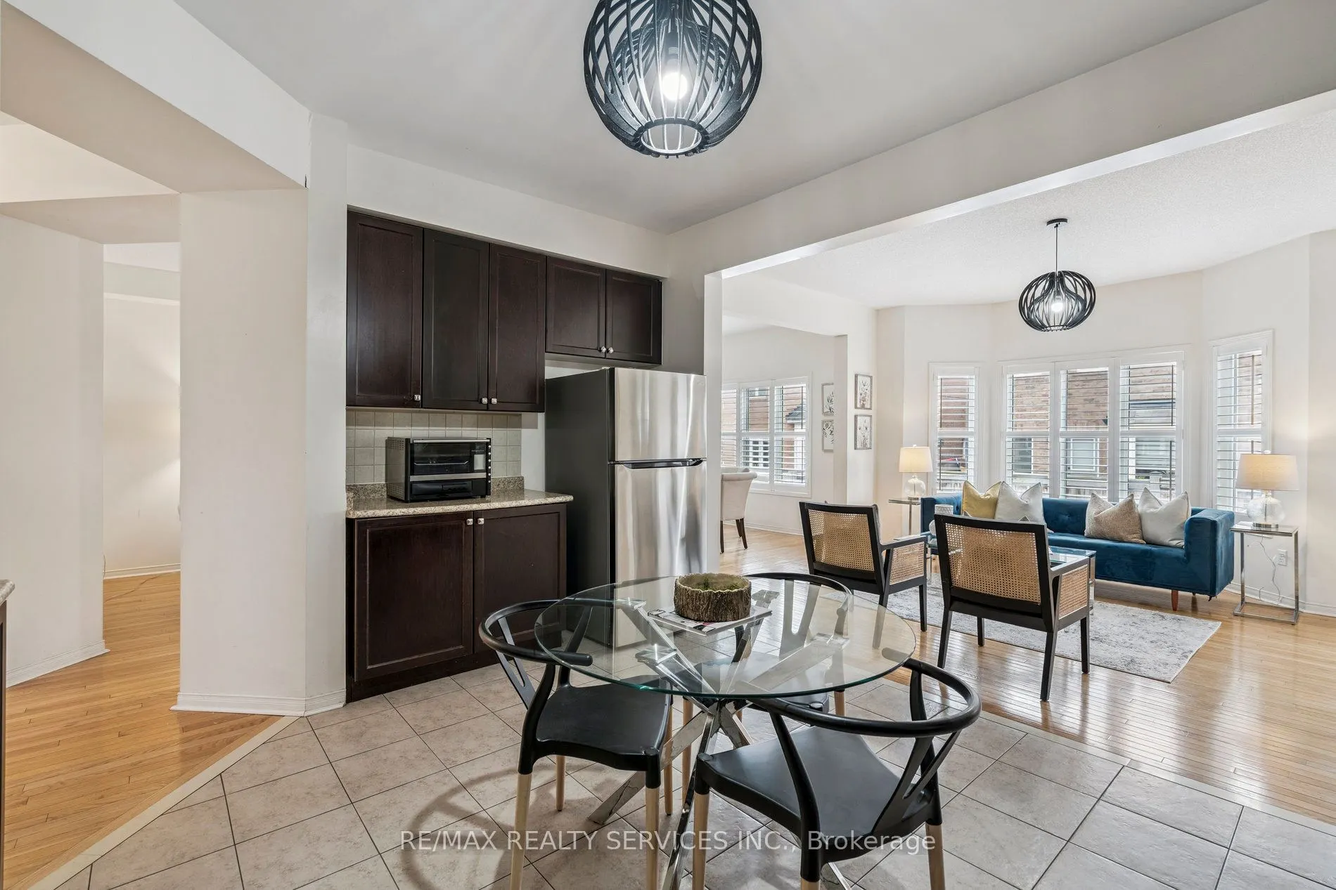 237 Valleyway Drive