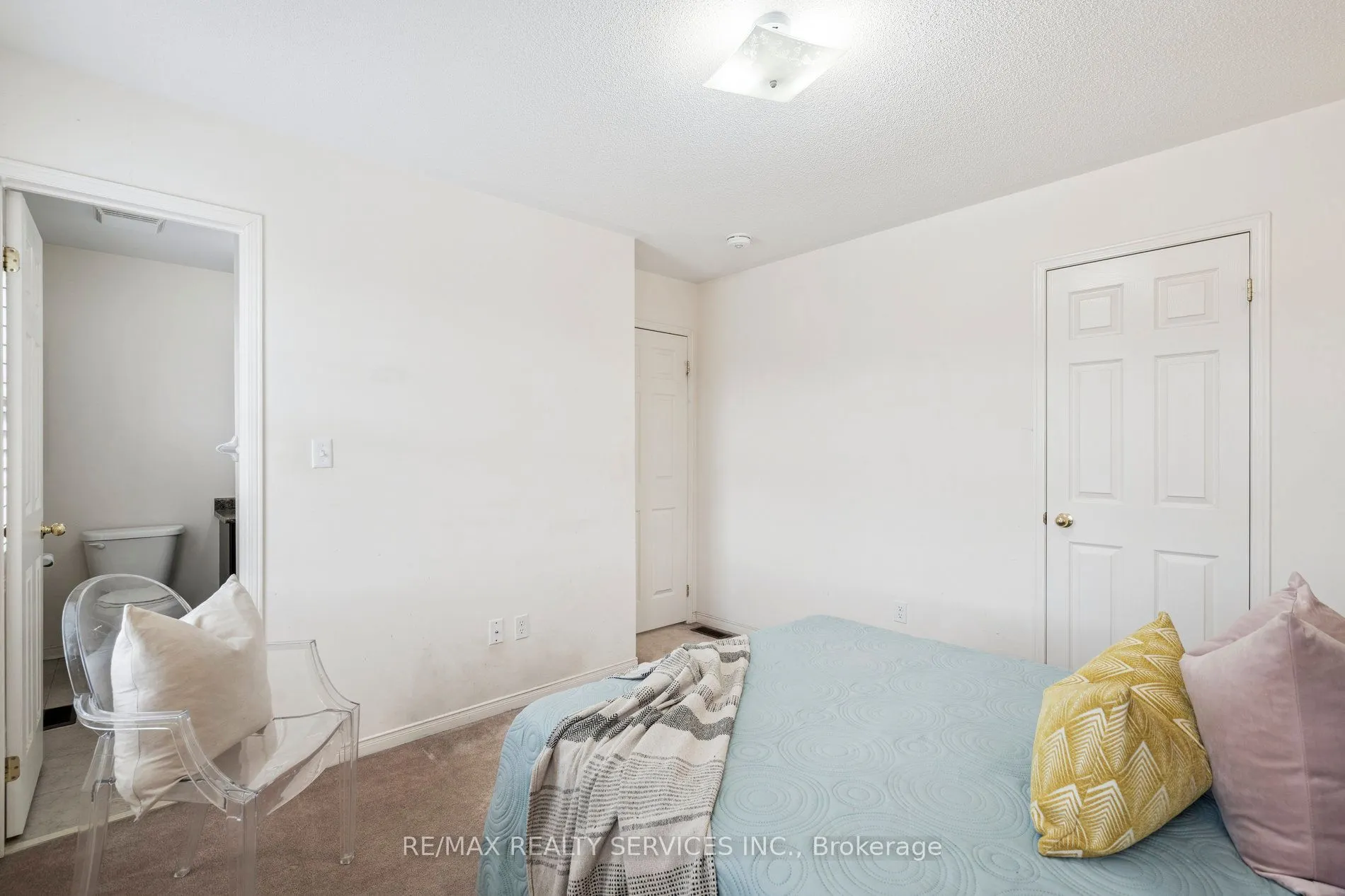 237 Valleyway Drive