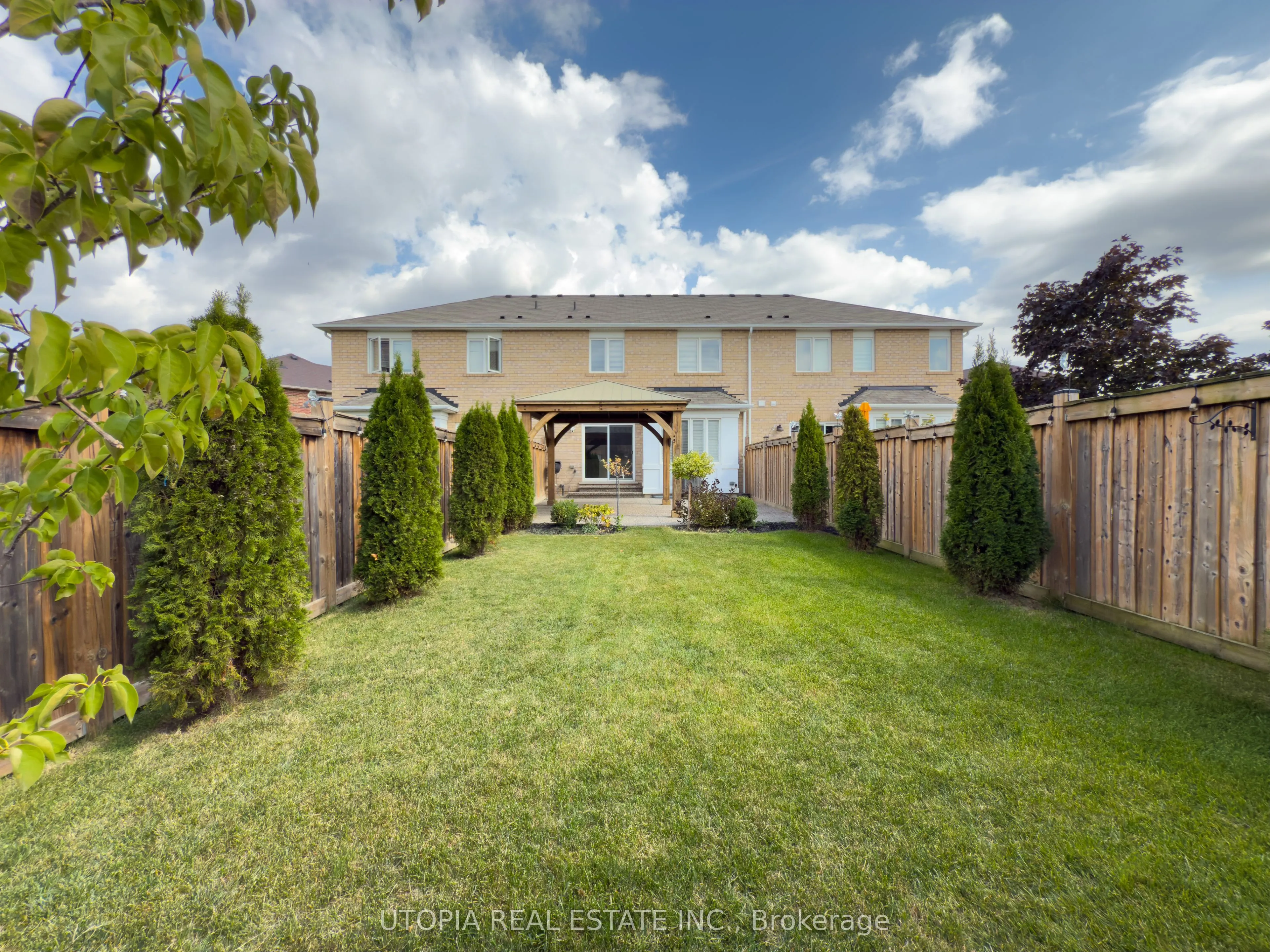 259 Mortimer Crescent