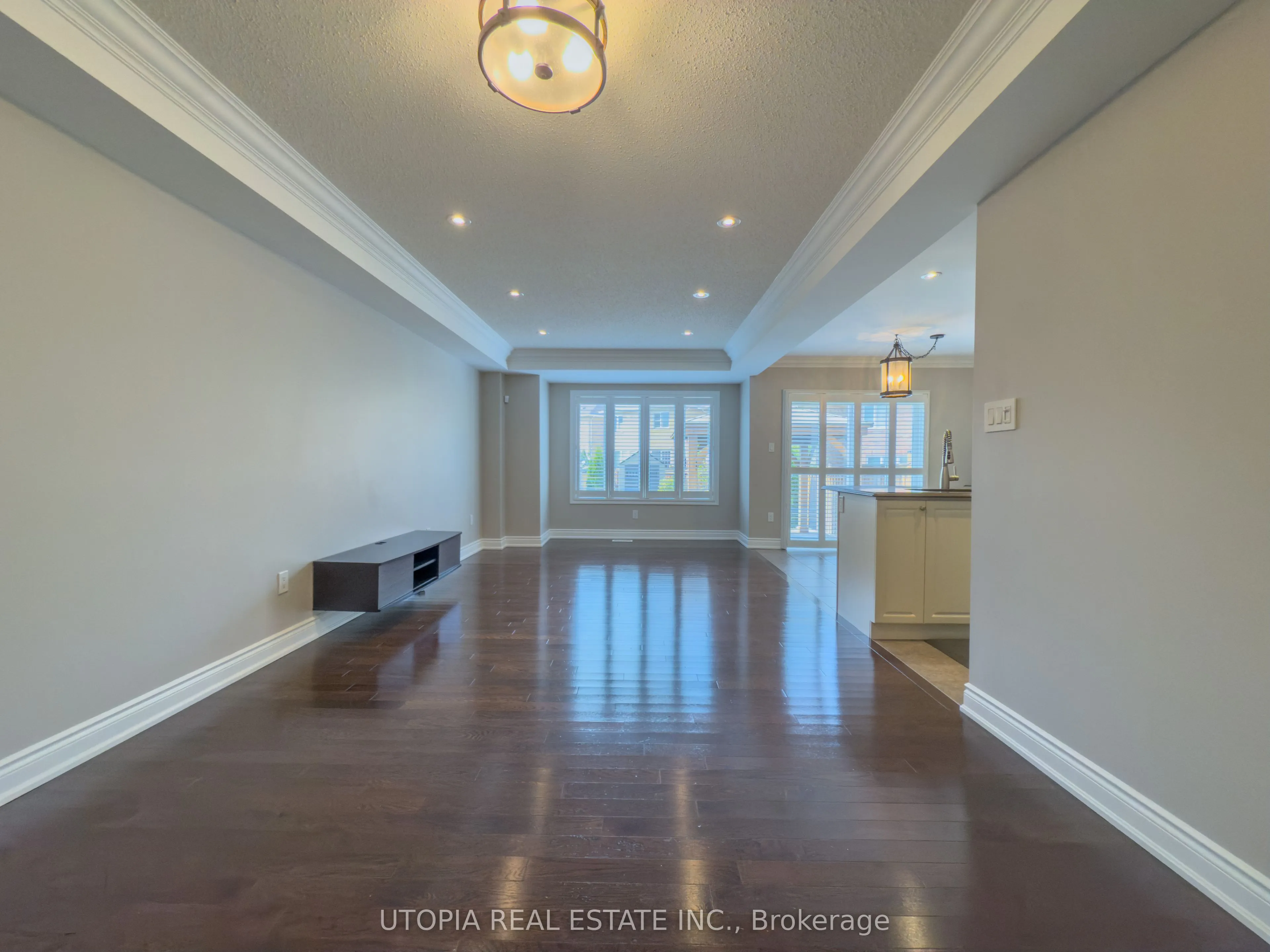 259 Mortimer Crescent