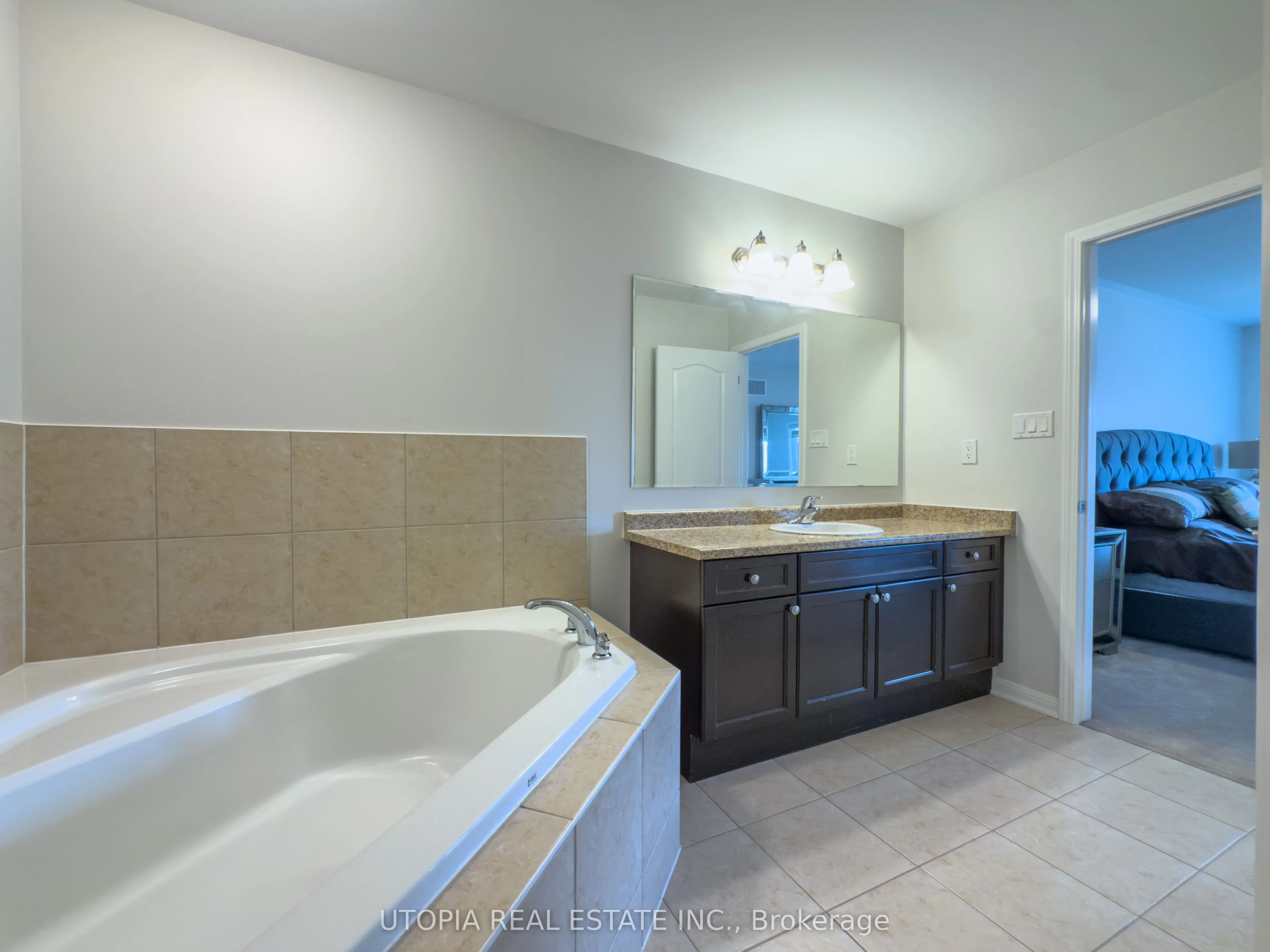259 Mortimer Crescent