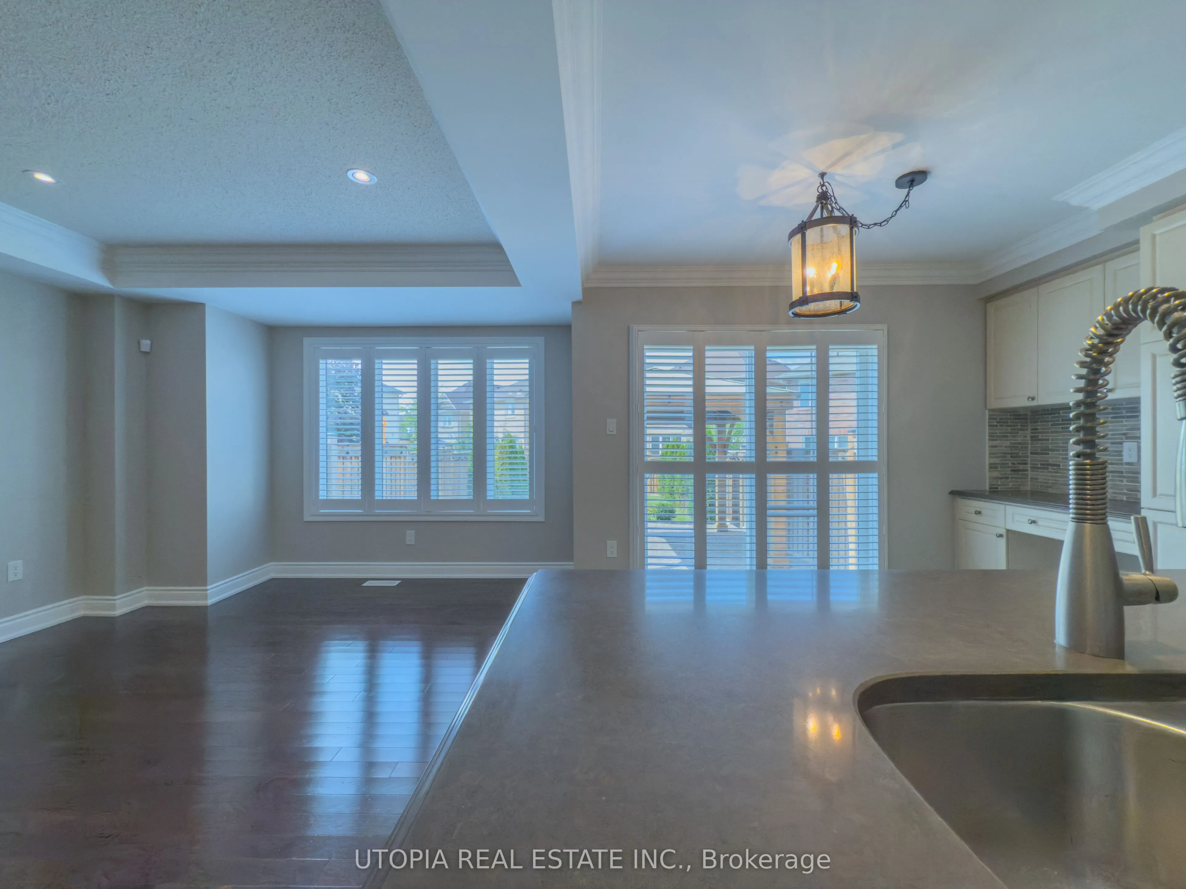 259 Mortimer Crescent