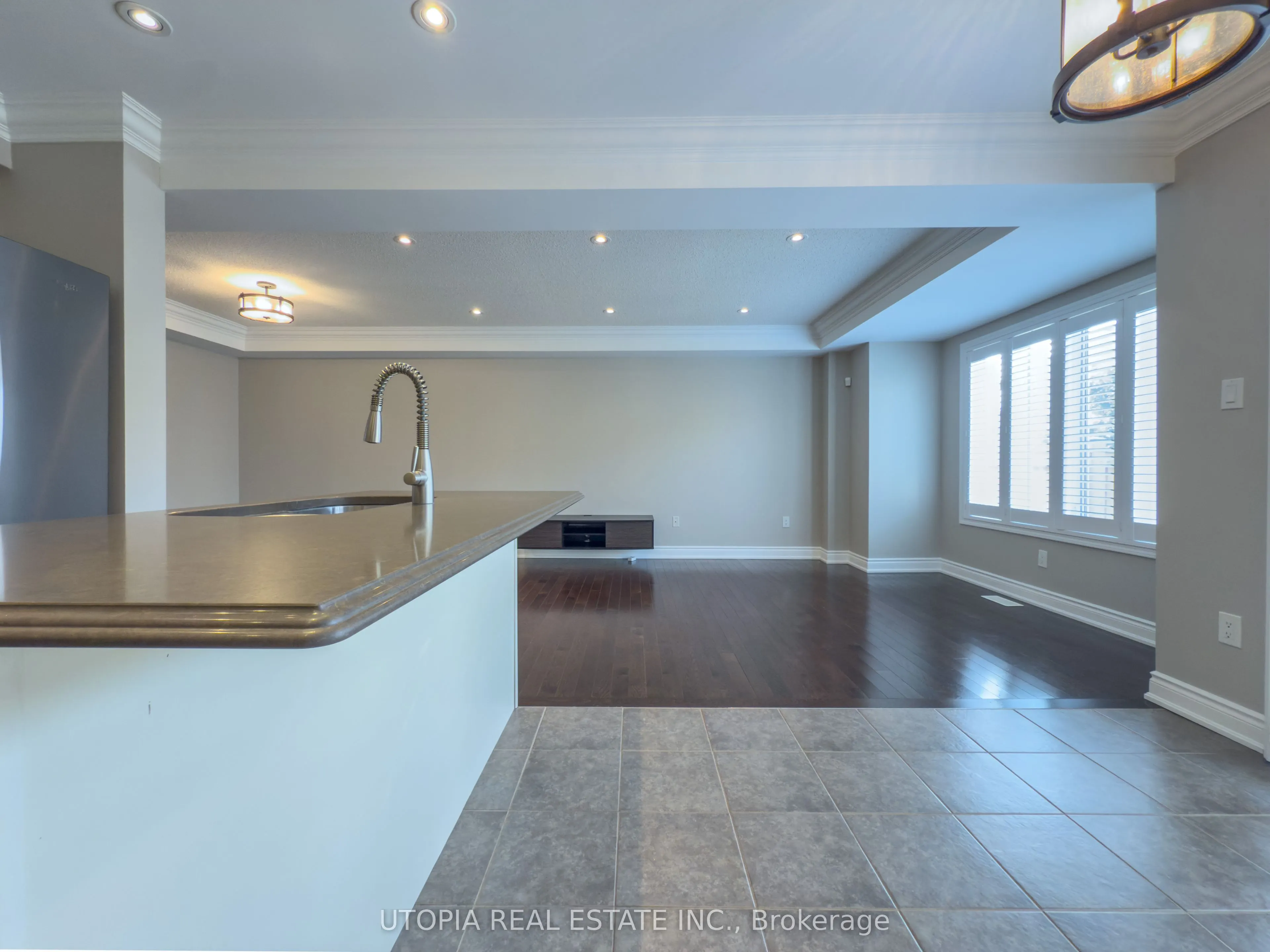 259 Mortimer Crescent
