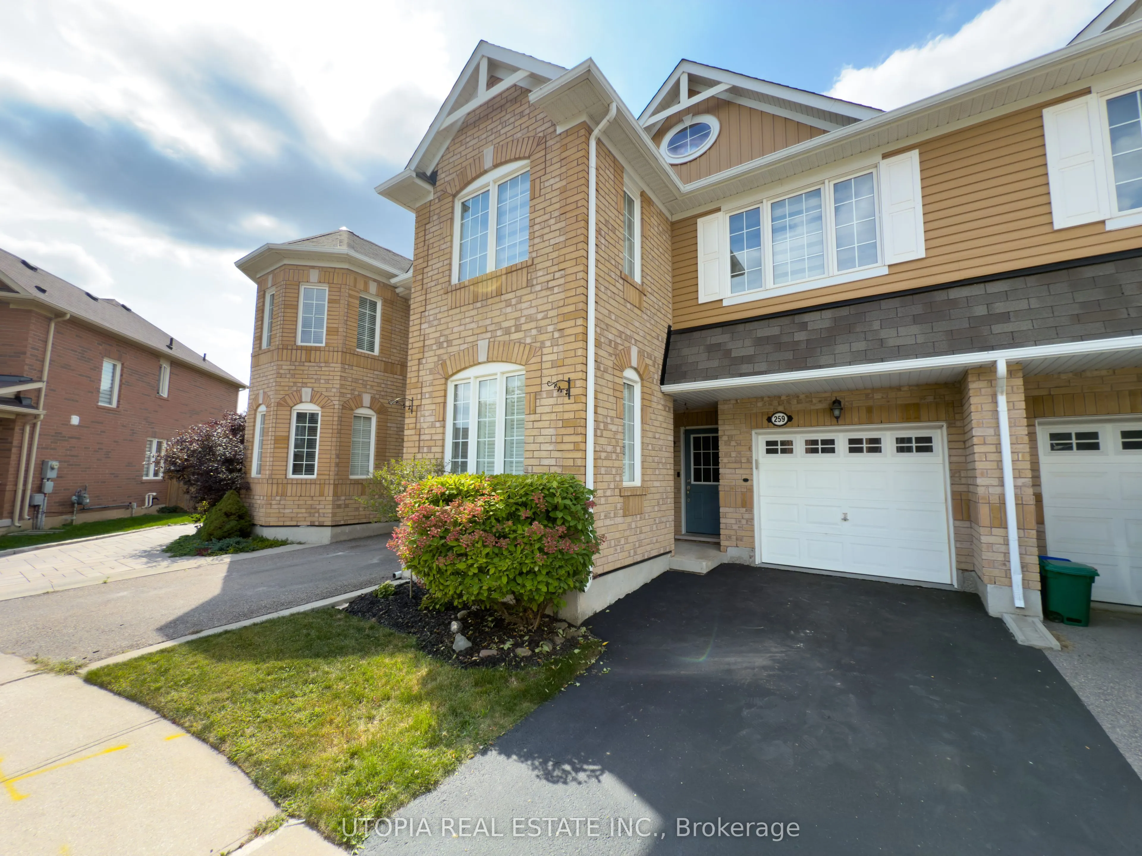 259 Mortimer Crescent
