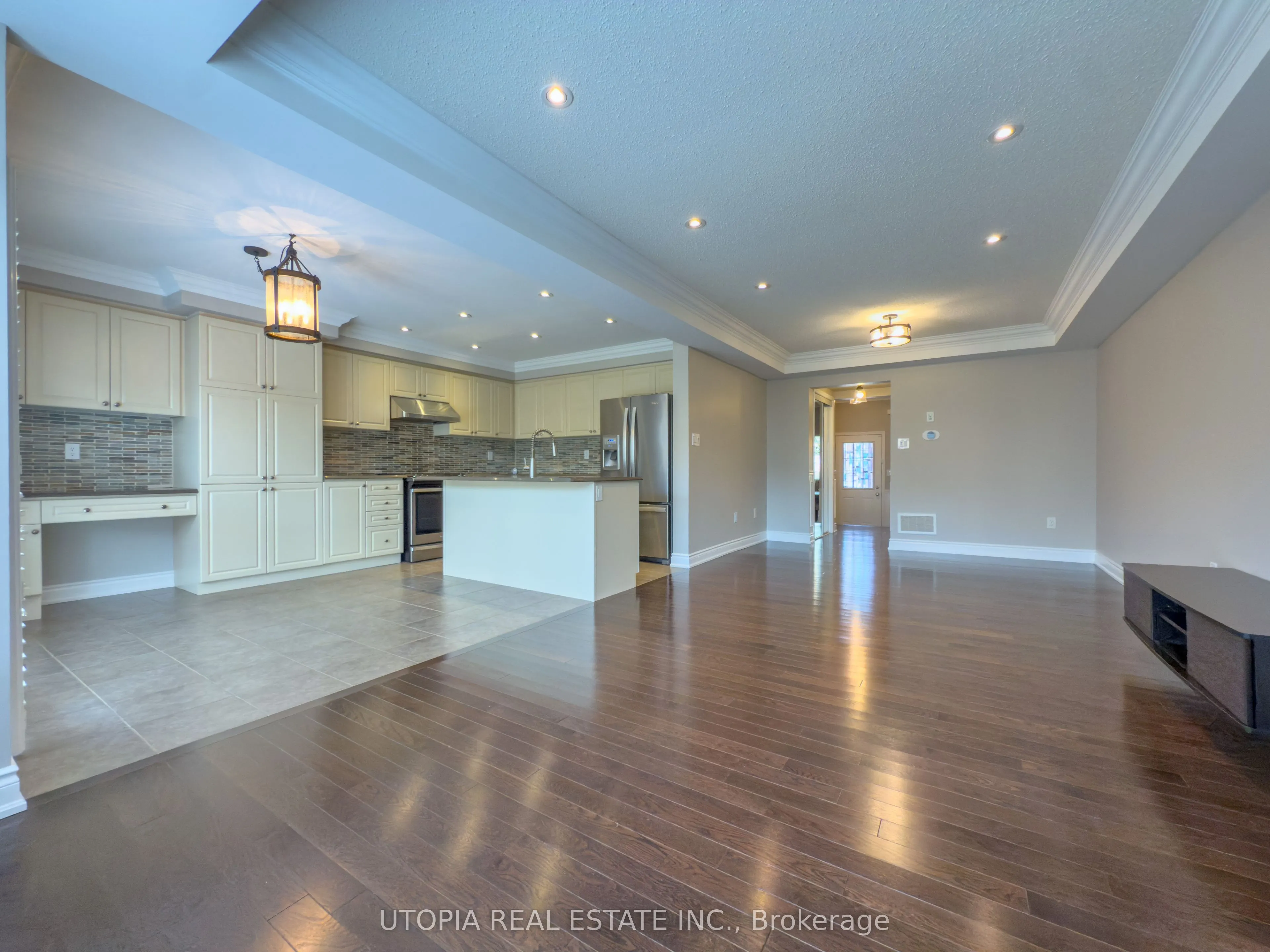 259 Mortimer Crescent