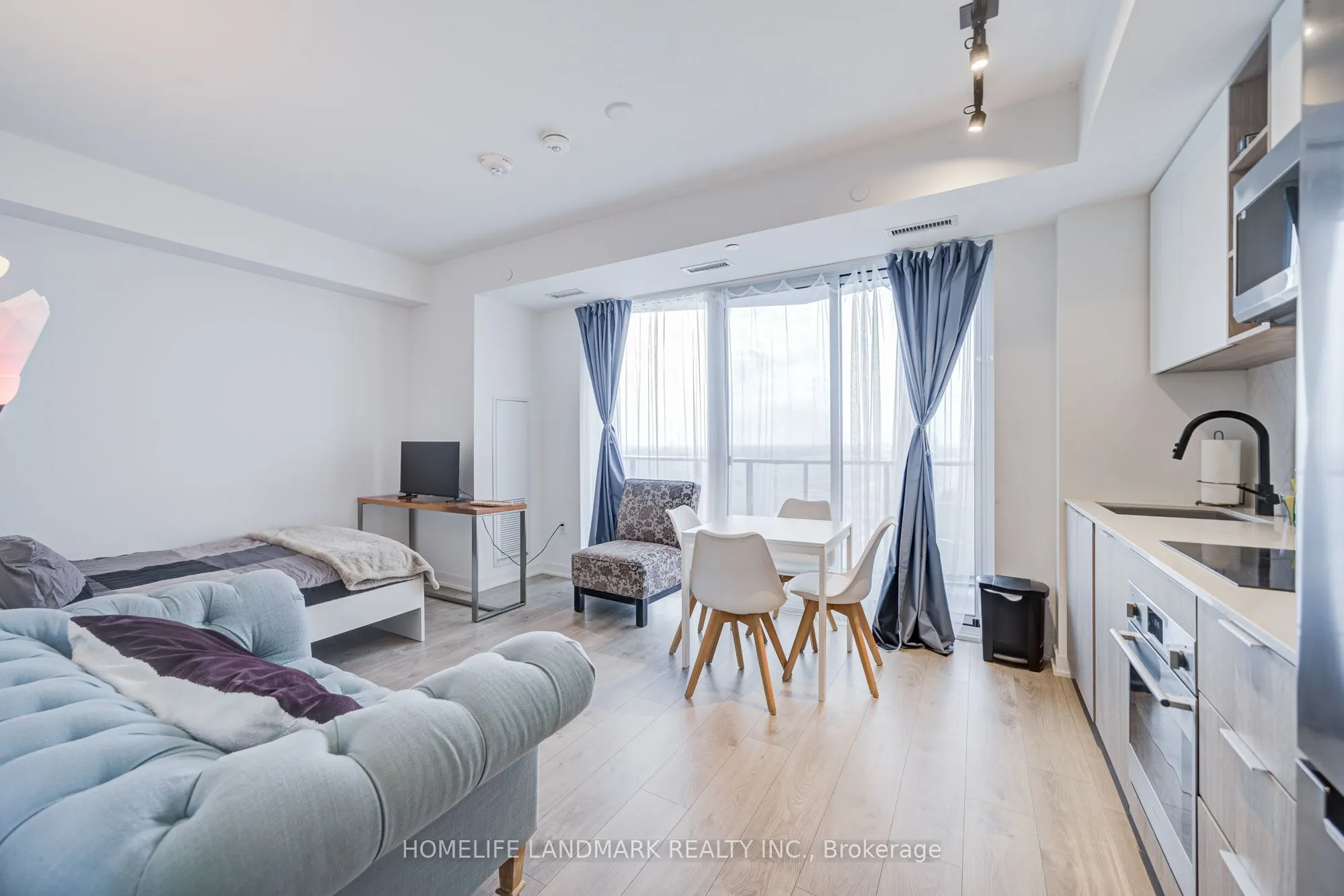 36 Zorra Street, #1410
