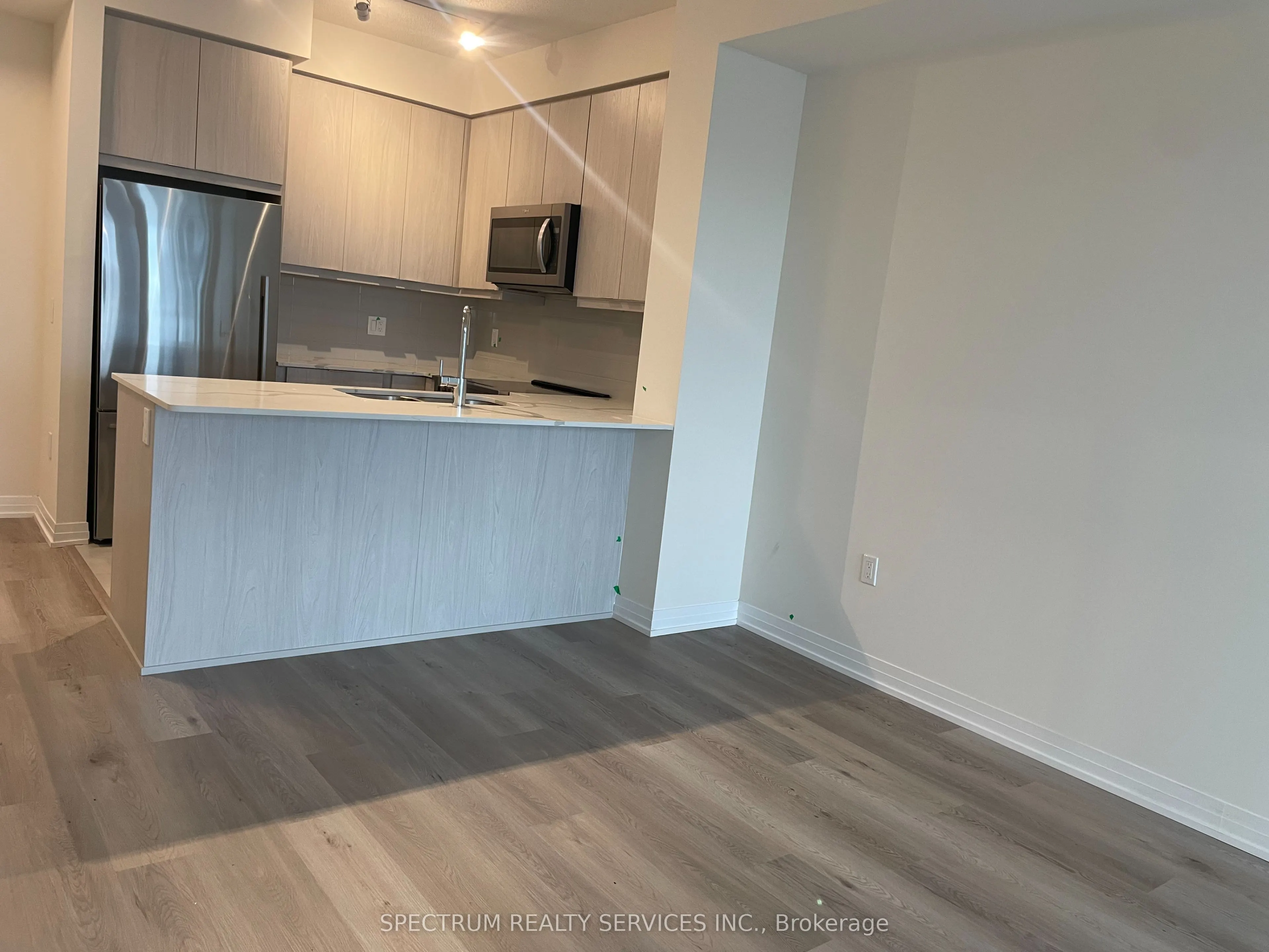 15 Watergarden Drive, #323