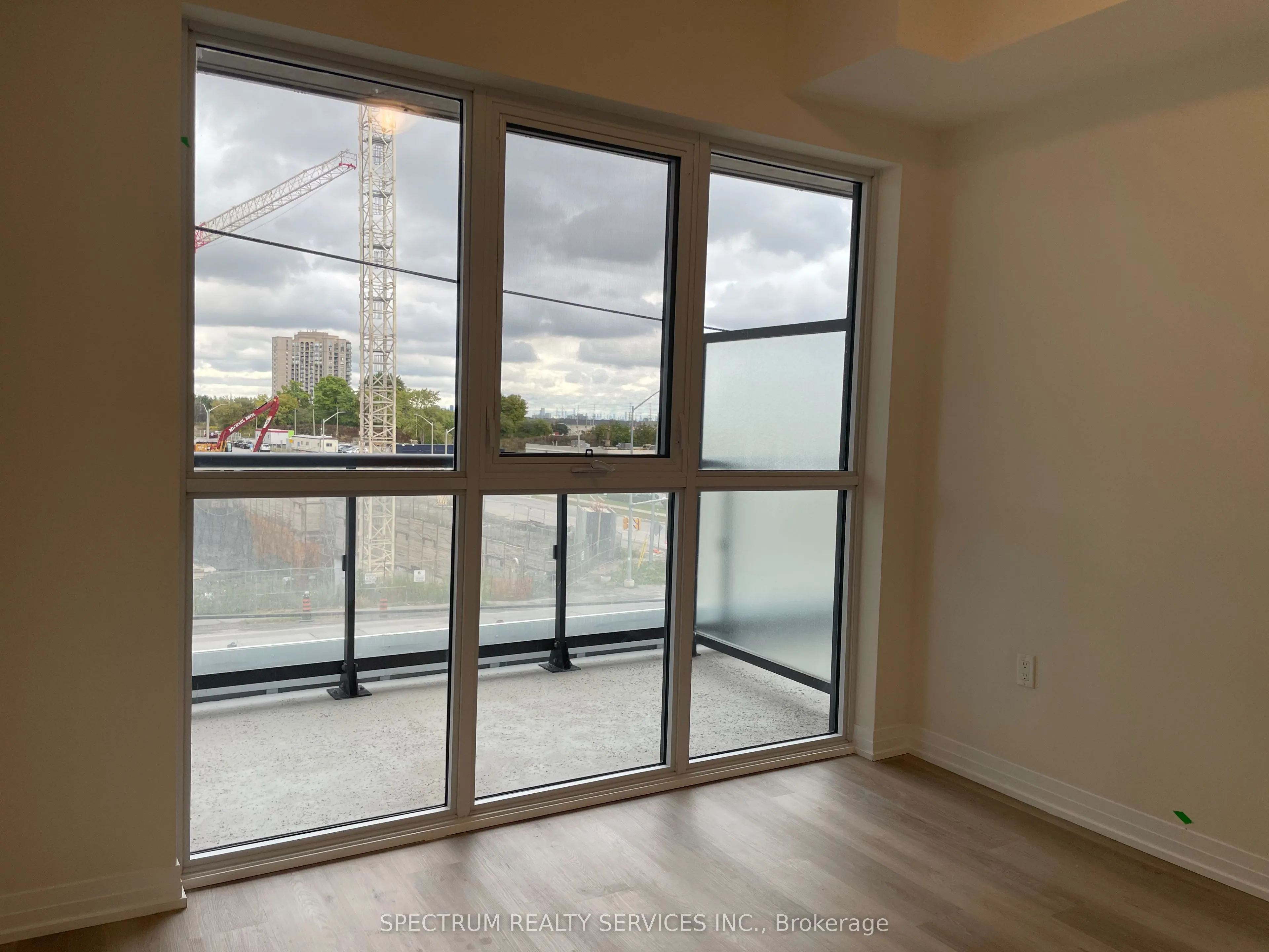 15 Watergarden Drive, #323