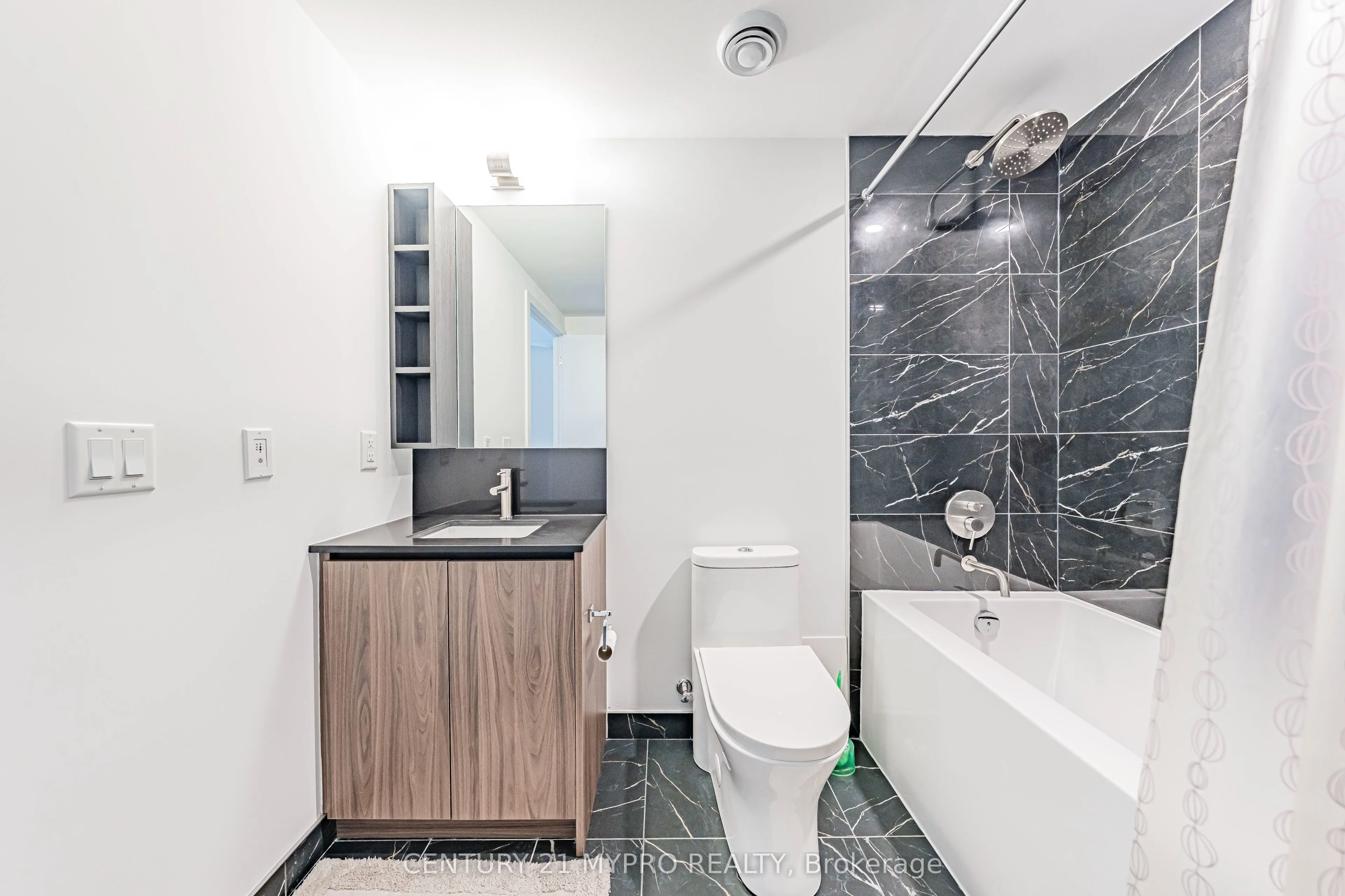 1100 Sheppard Avenue W, #105