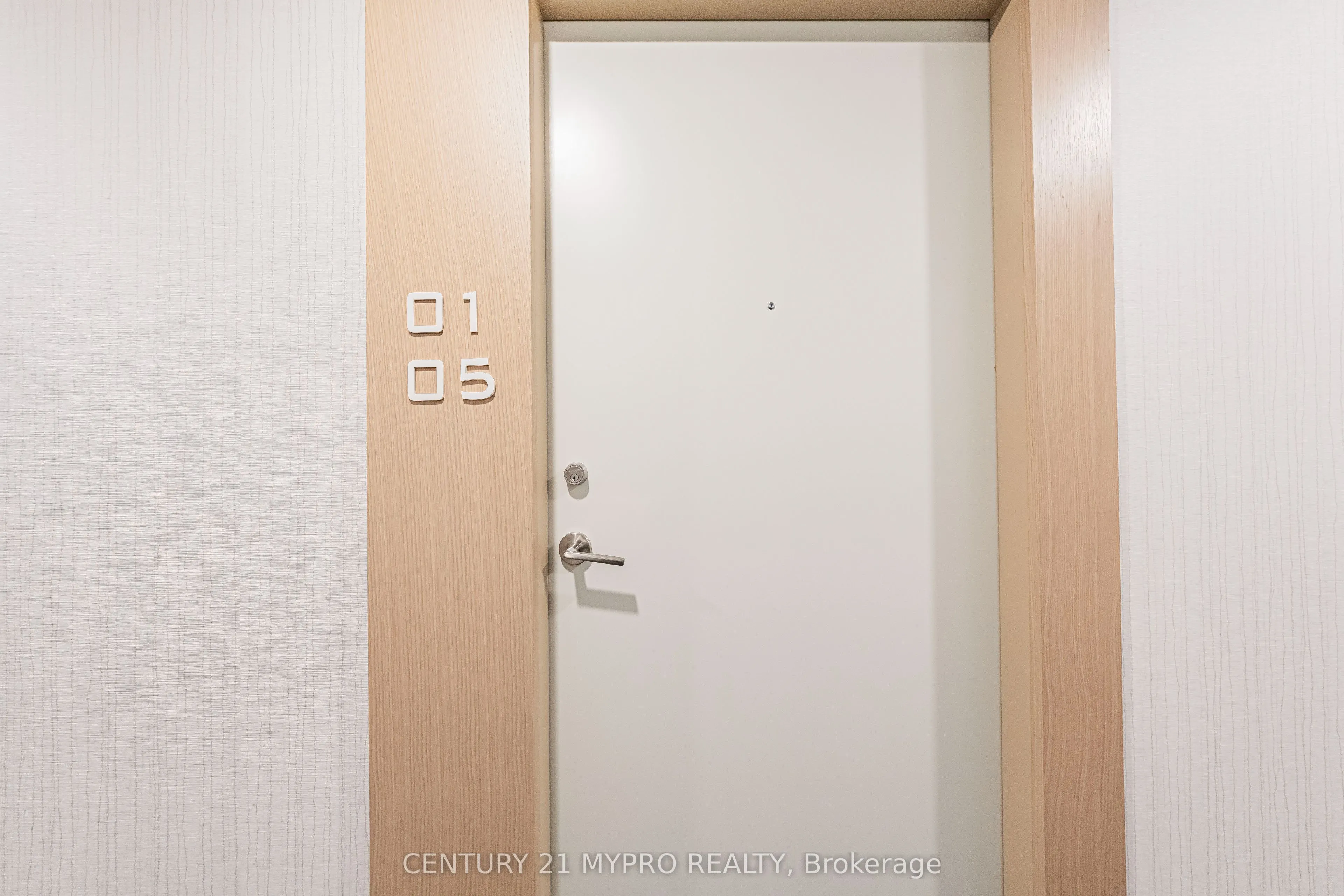 1100 Sheppard Avenue W, #105
