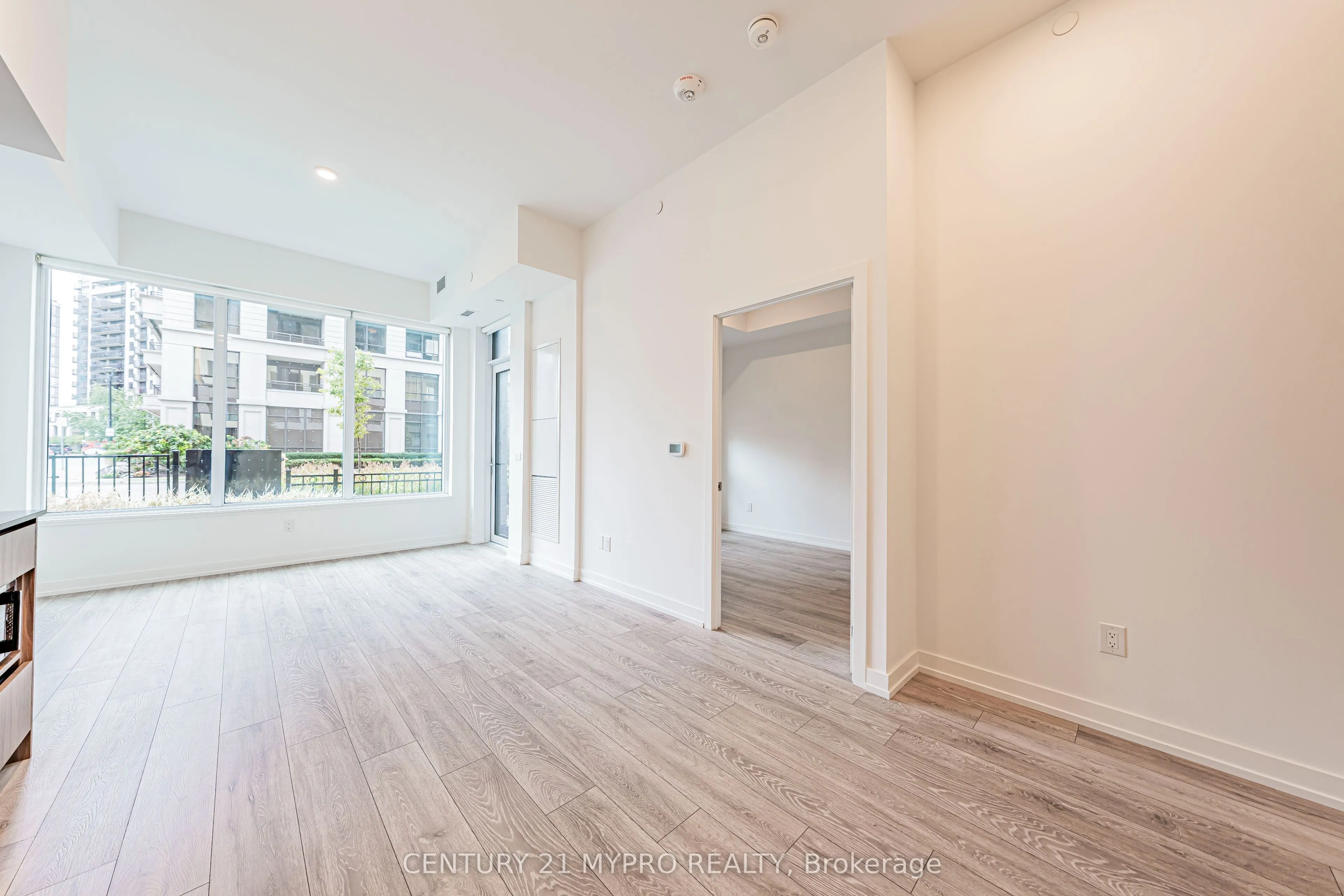 1100 Sheppard Avenue W, #105
