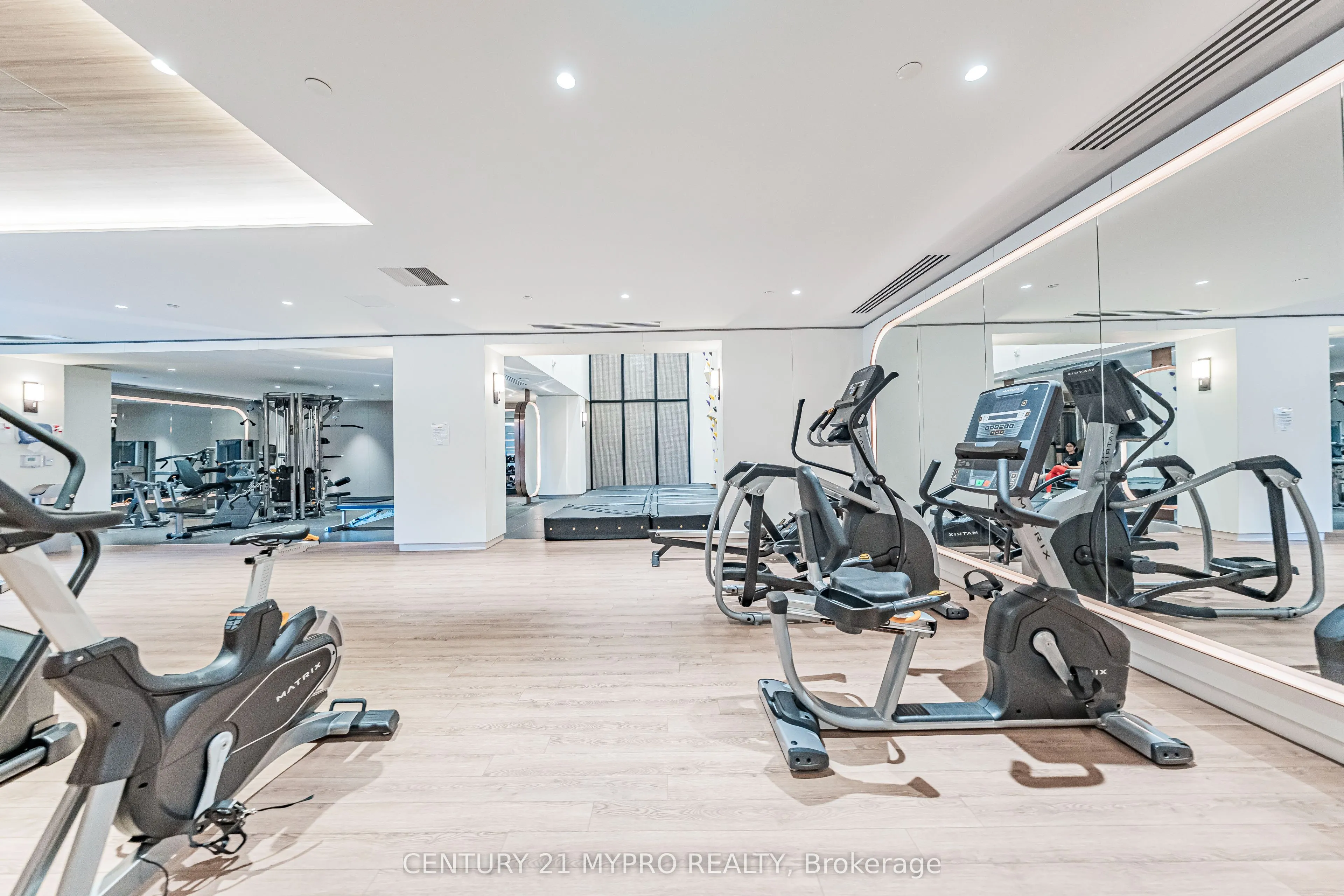 1100 Sheppard Avenue W, #105