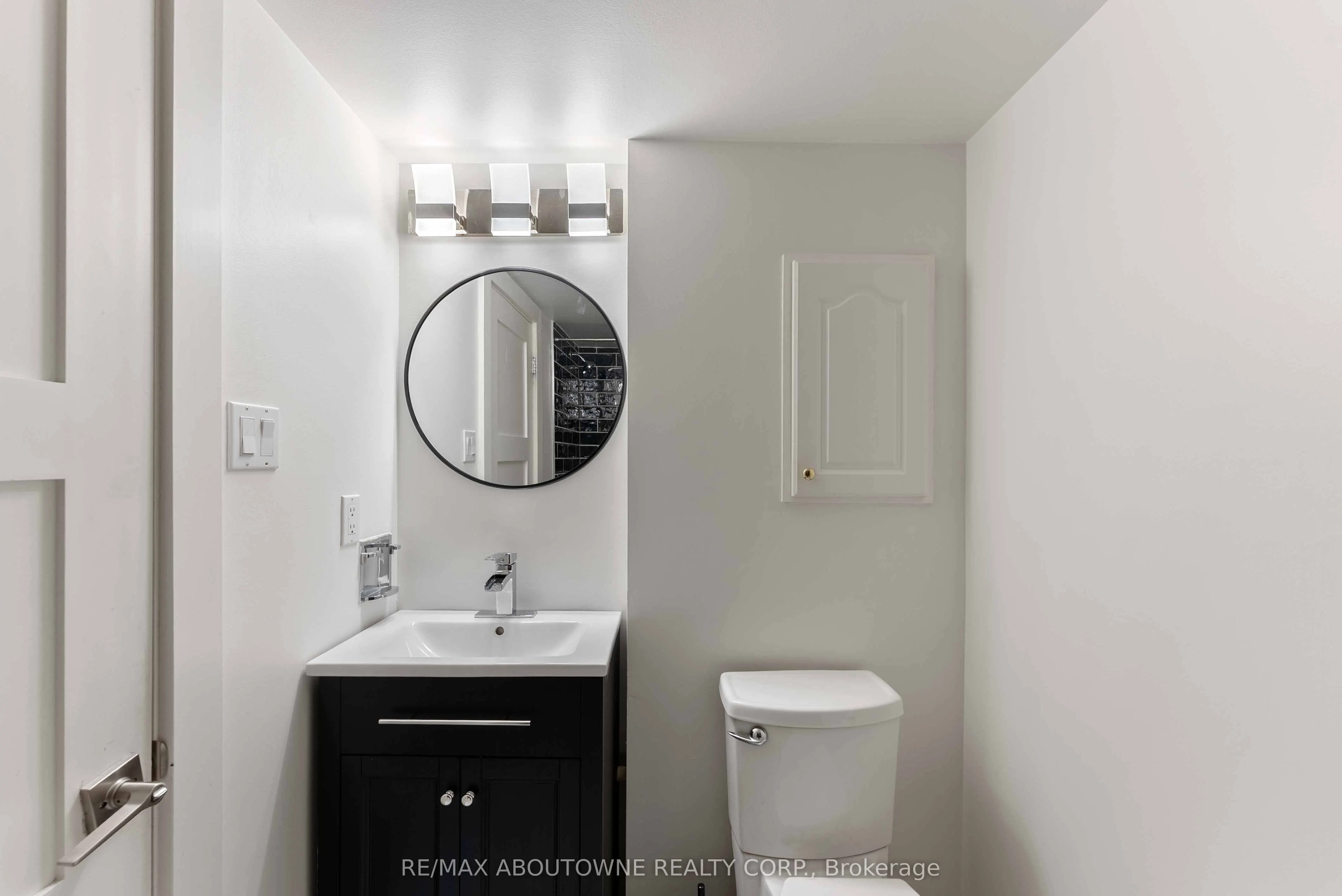 1110 Walden Circle, #903