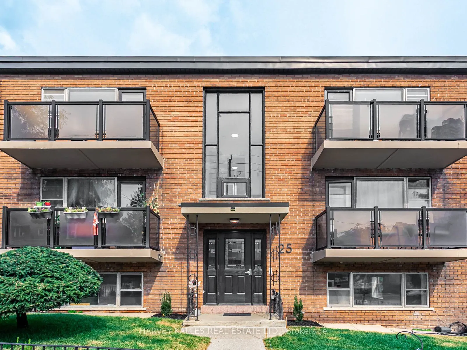 25 Windermere Avenue