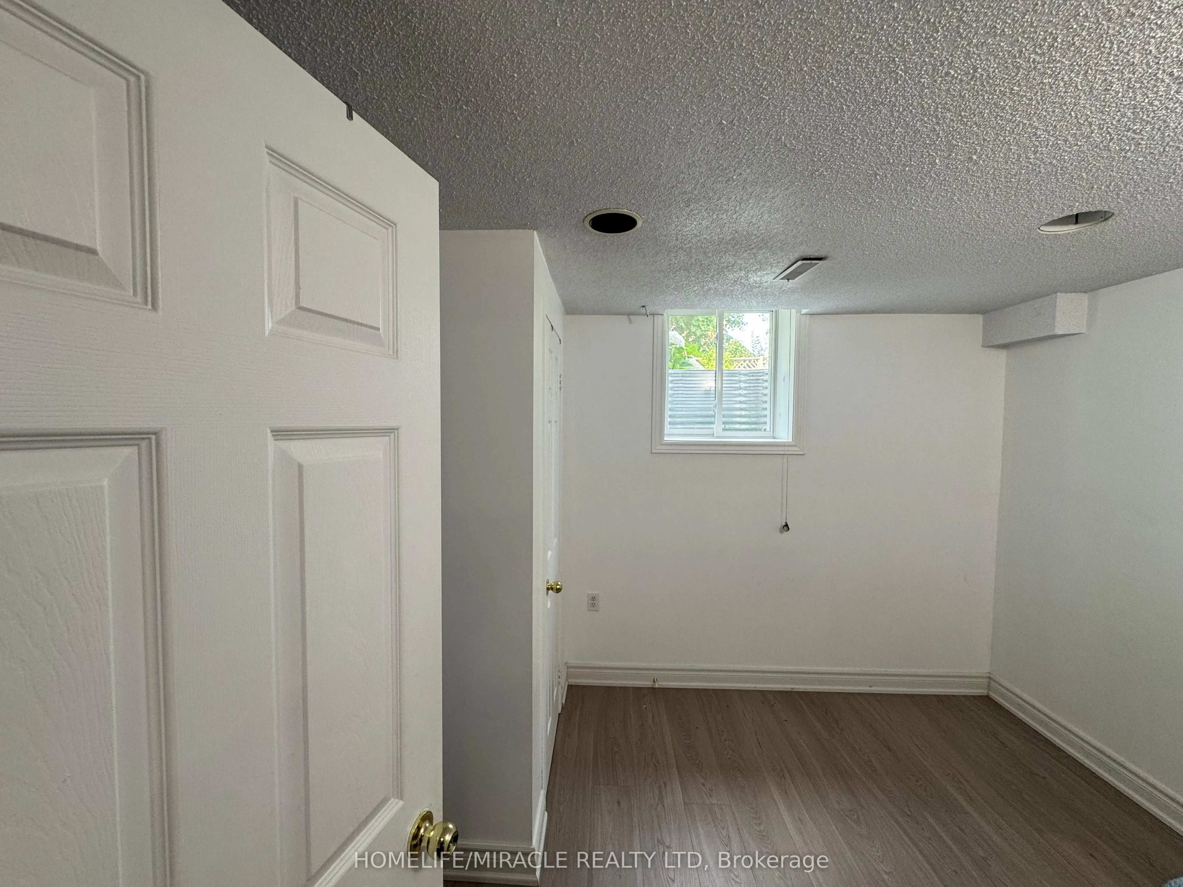 53 Parkside Drive