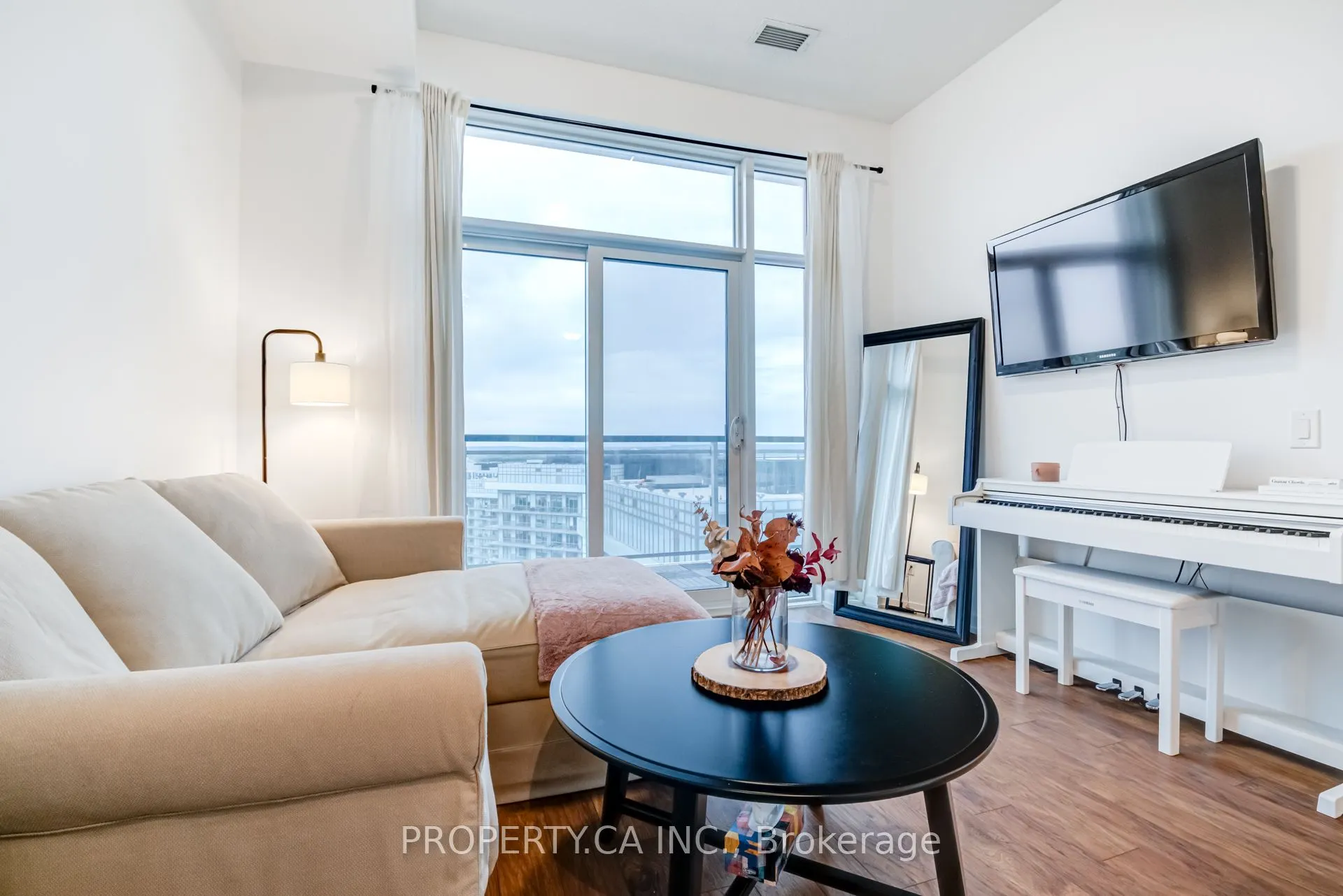 2560 Eglinton Avenue W, #2509