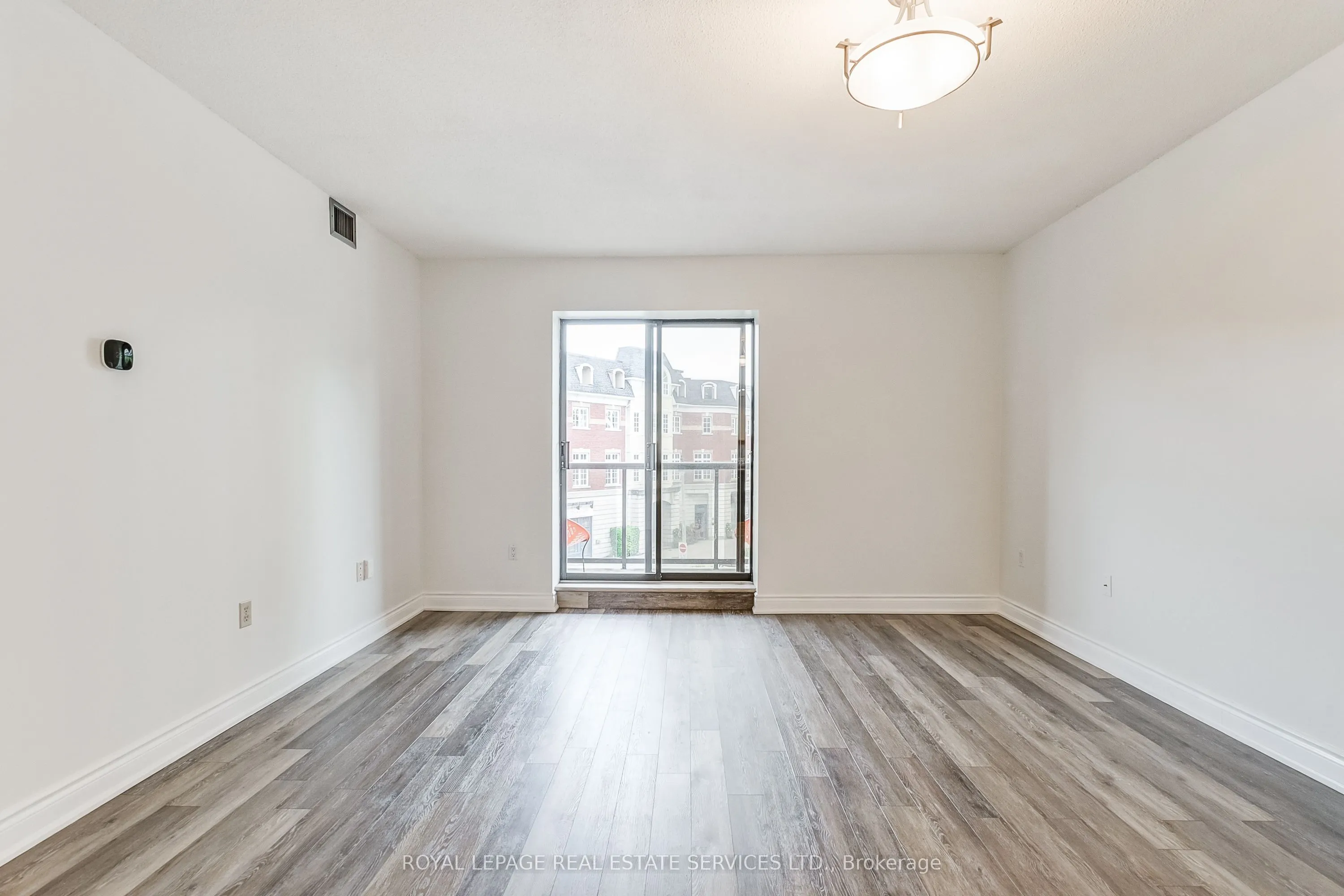 102 Bronte Road, #308