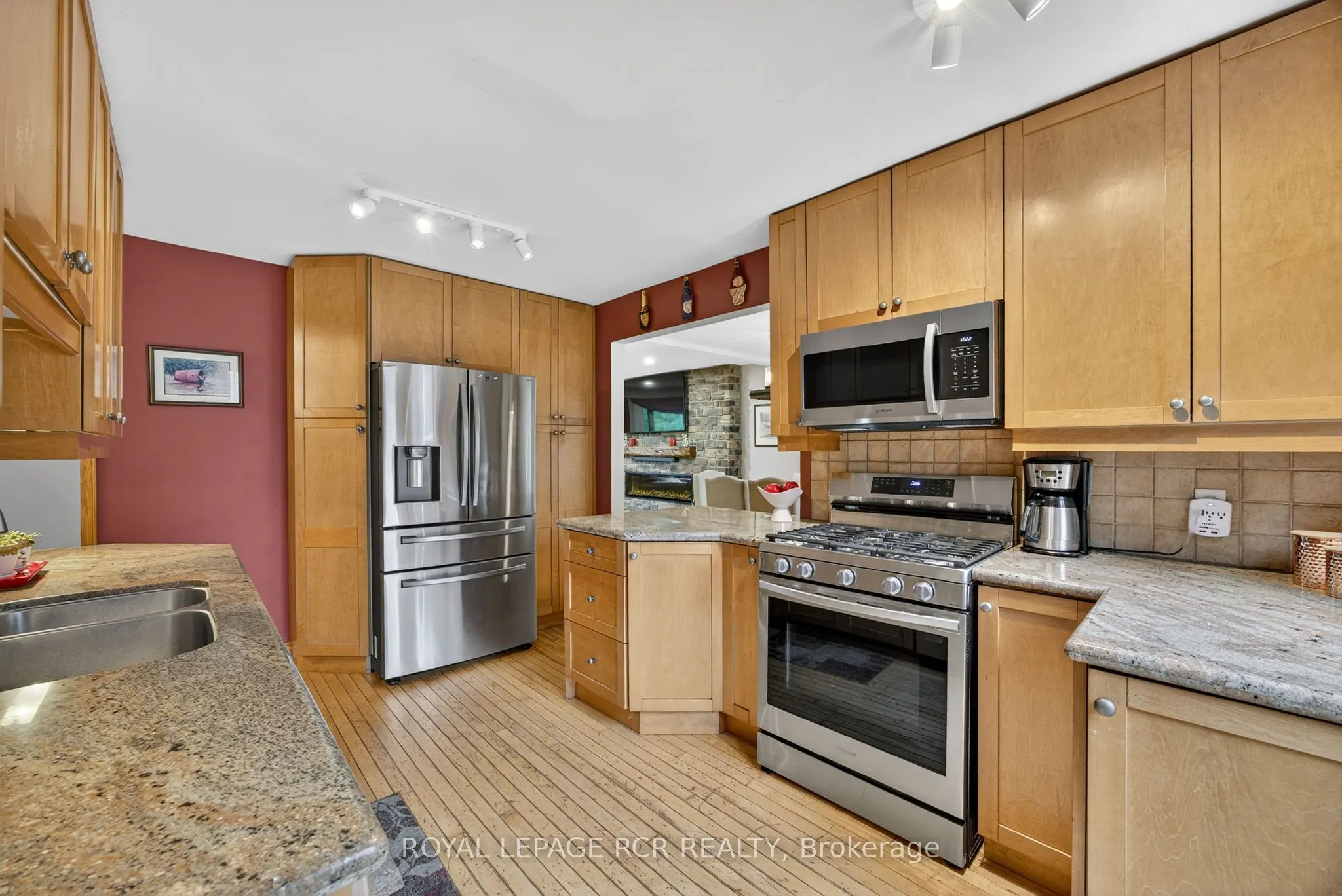 88 Walker Road W