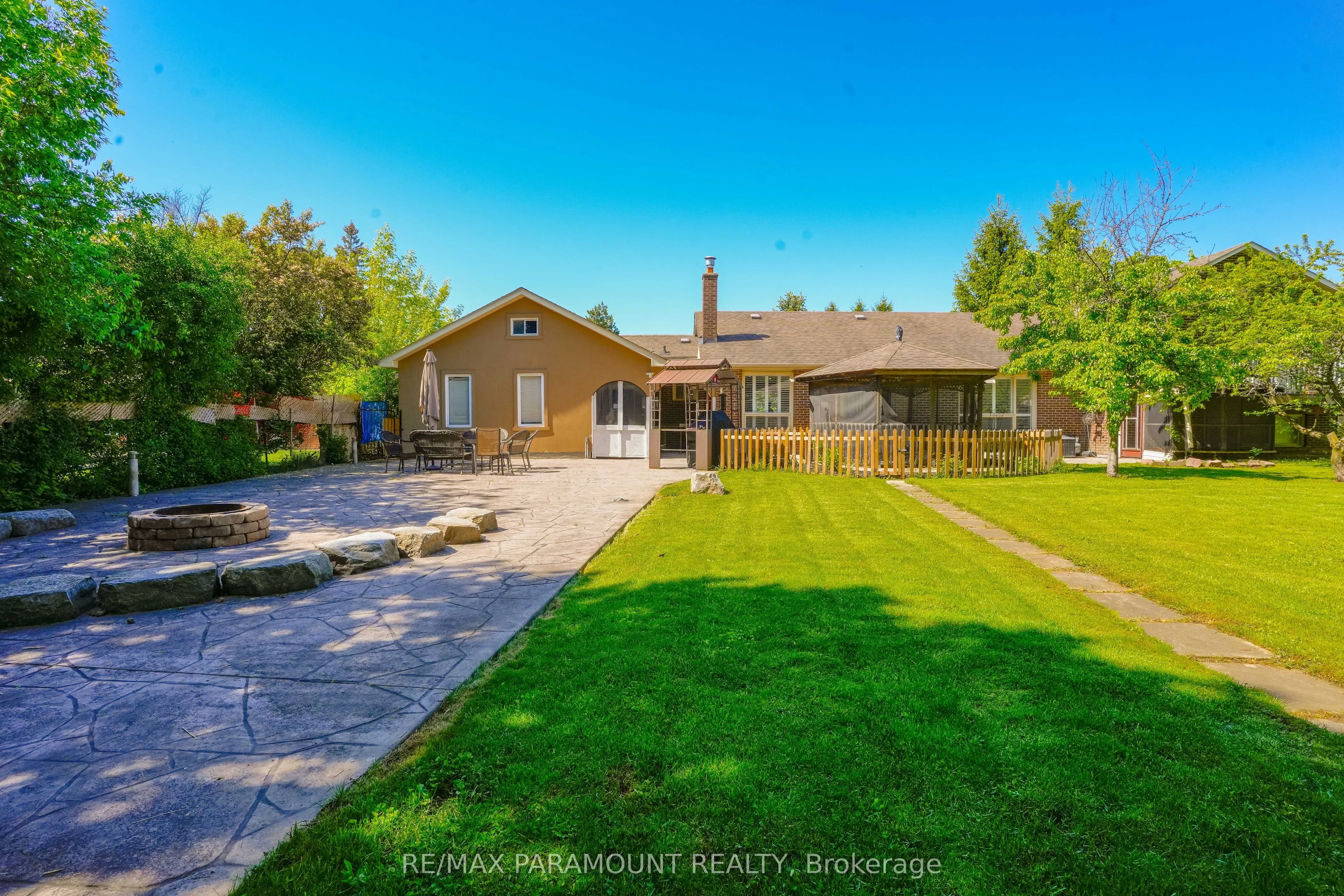 48 Boreham Circle