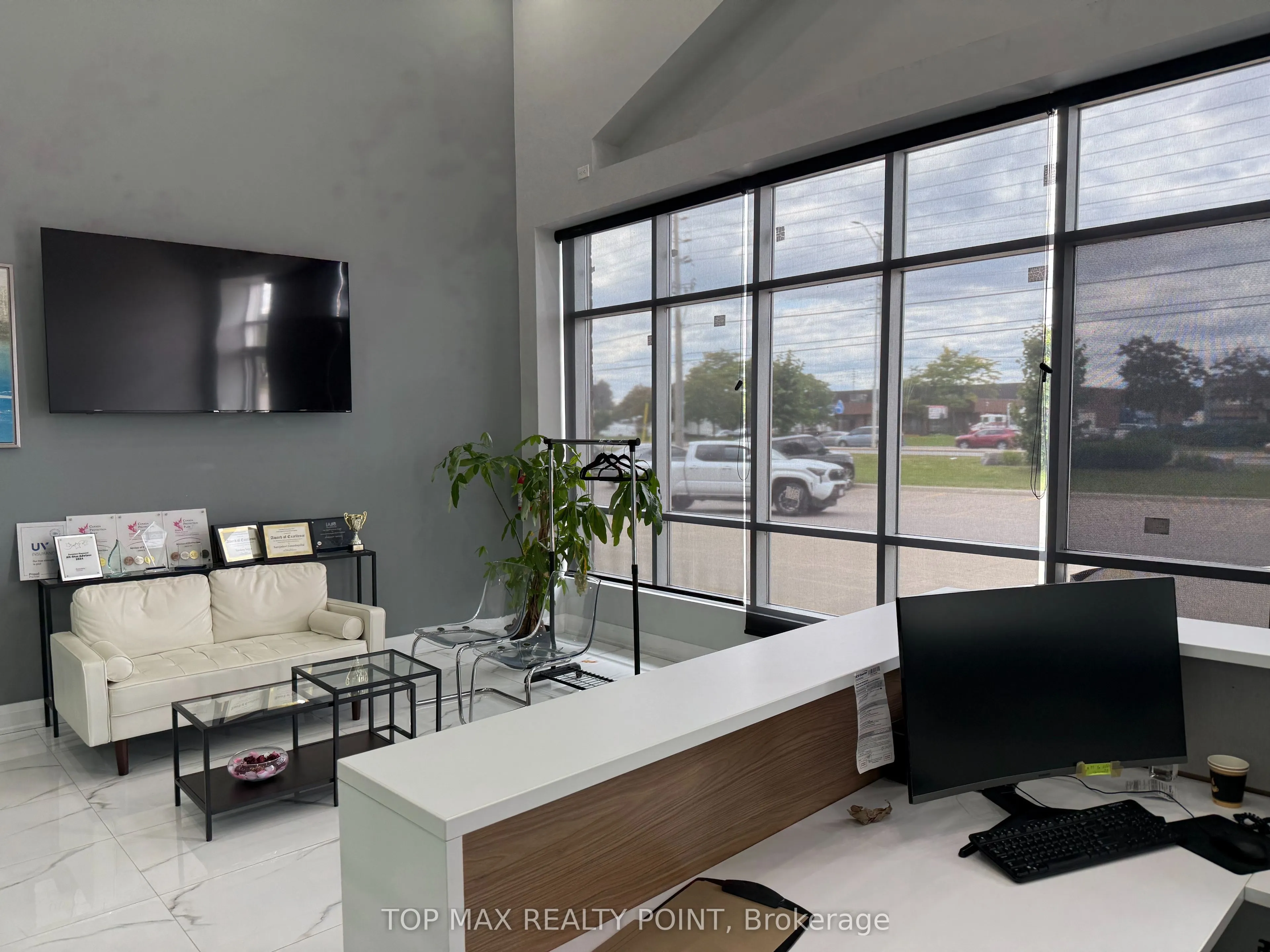 1200 Derry Road E, #23