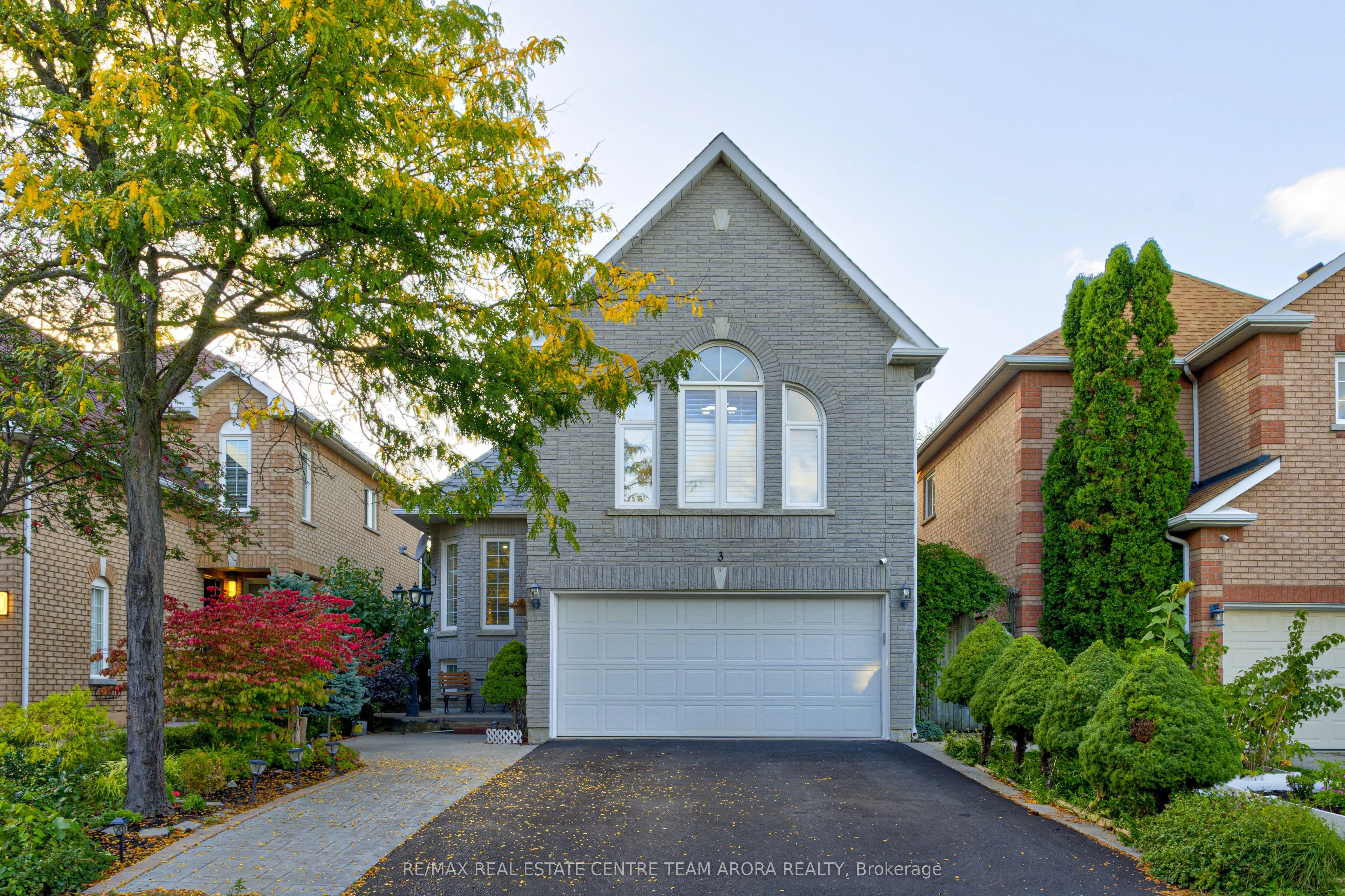 3 Sweet Briar Lane