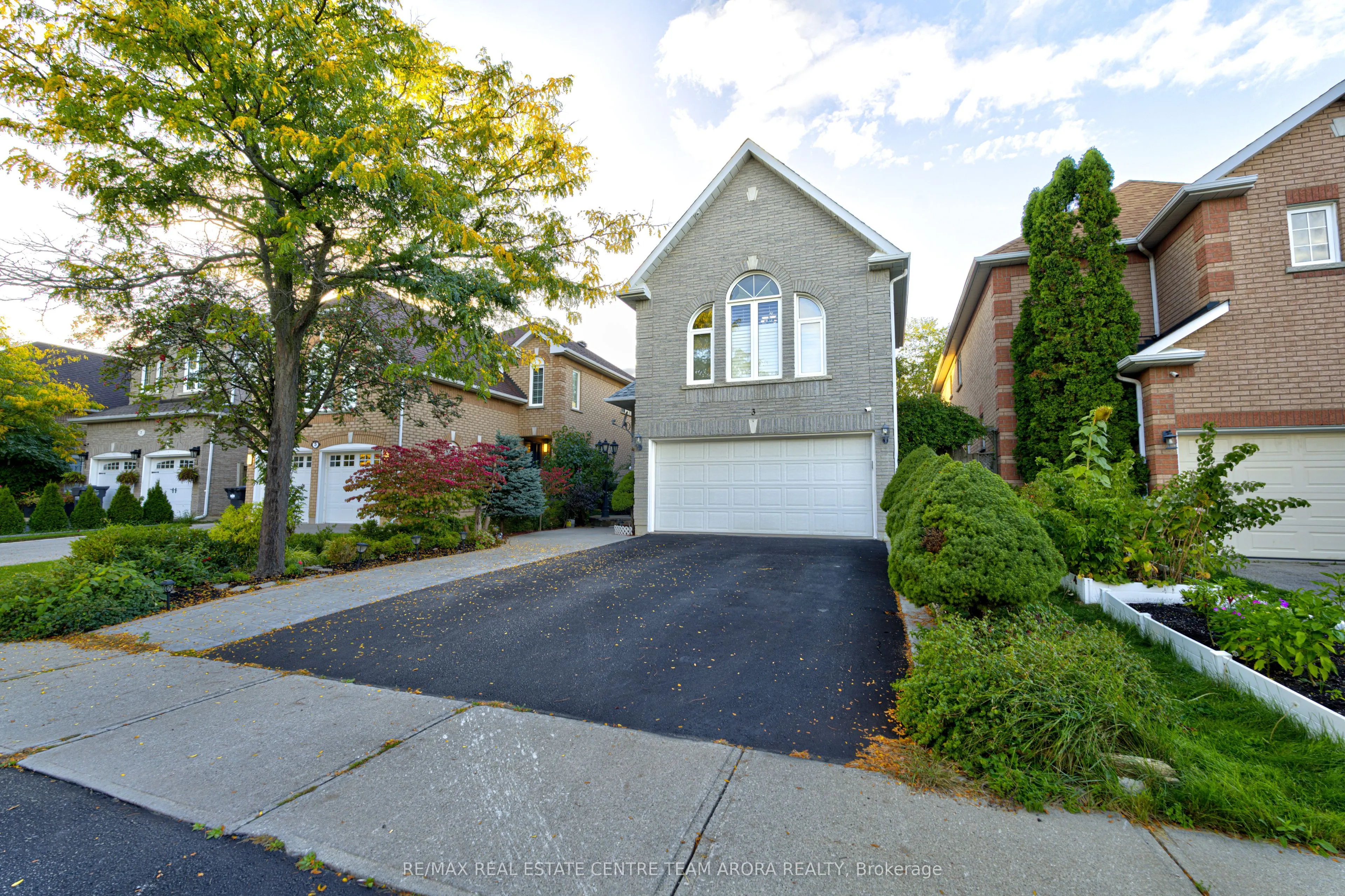 3 Sweet Briar Lane