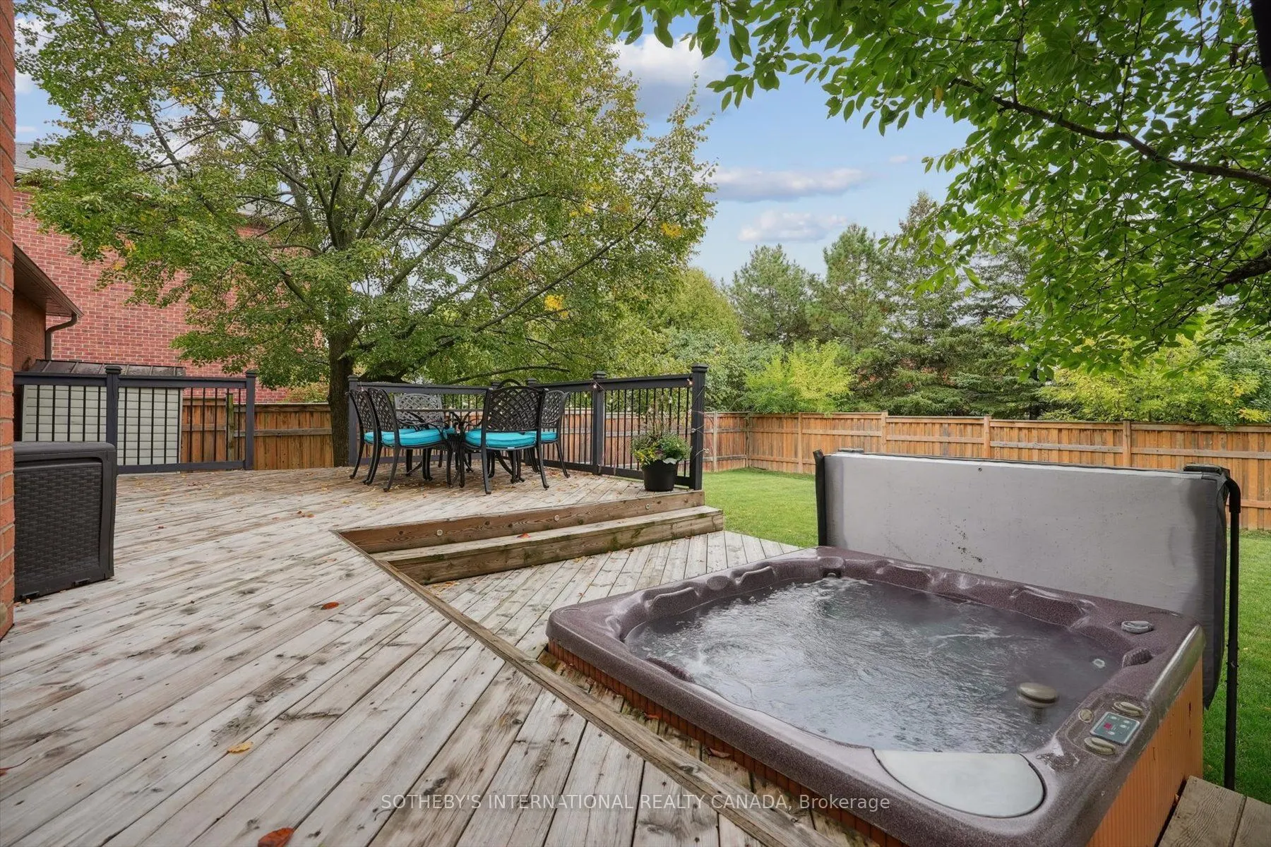 1352 Winterberry Drive