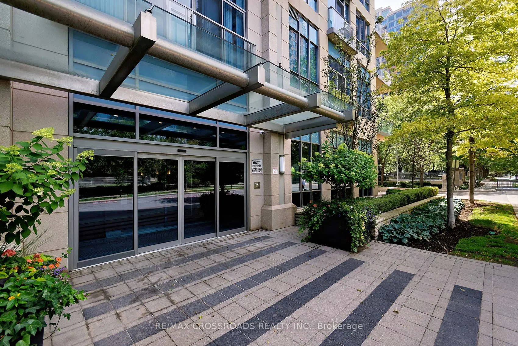 15 Viking Lane, #1406