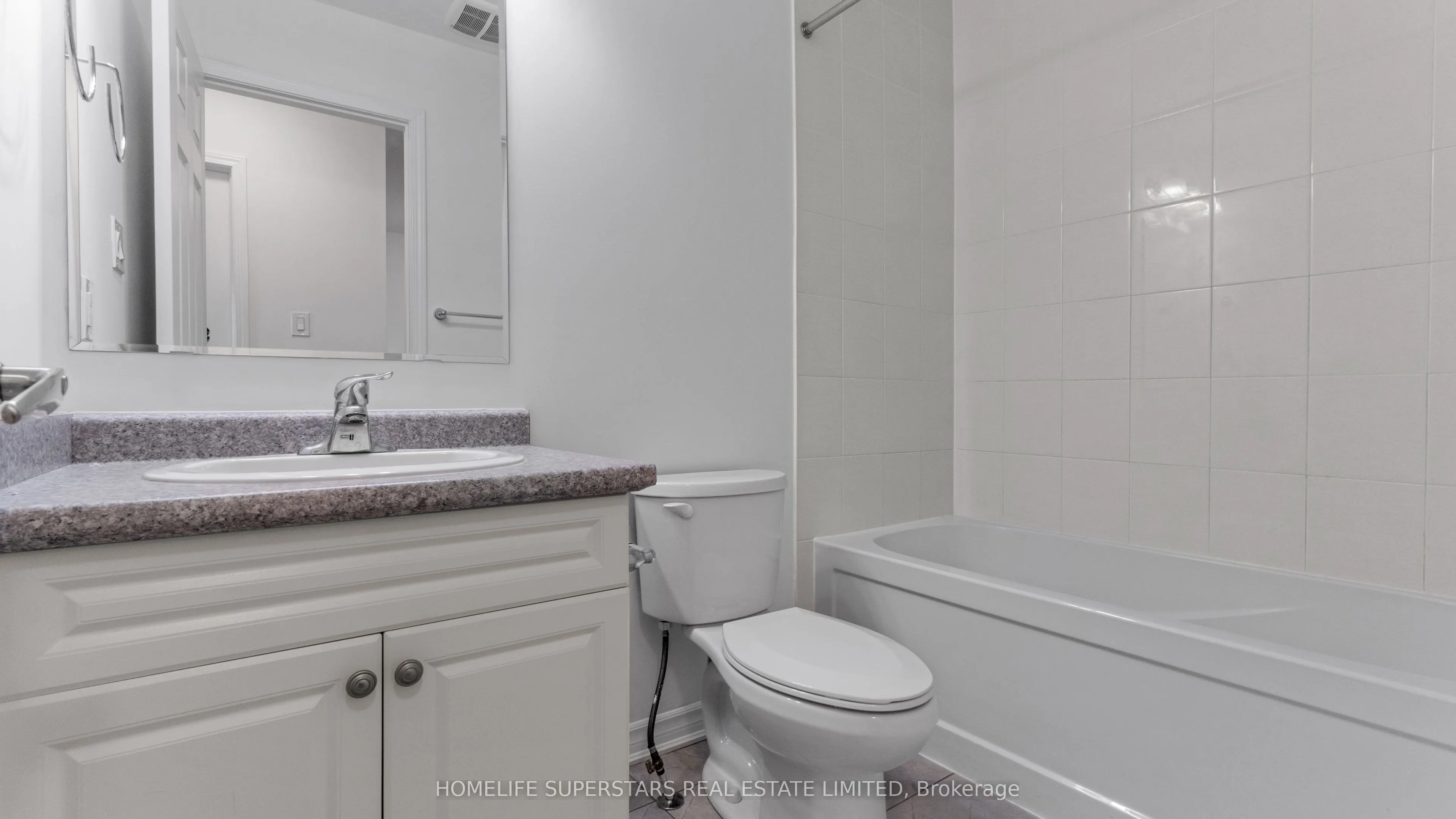 72 Bannister Crescent